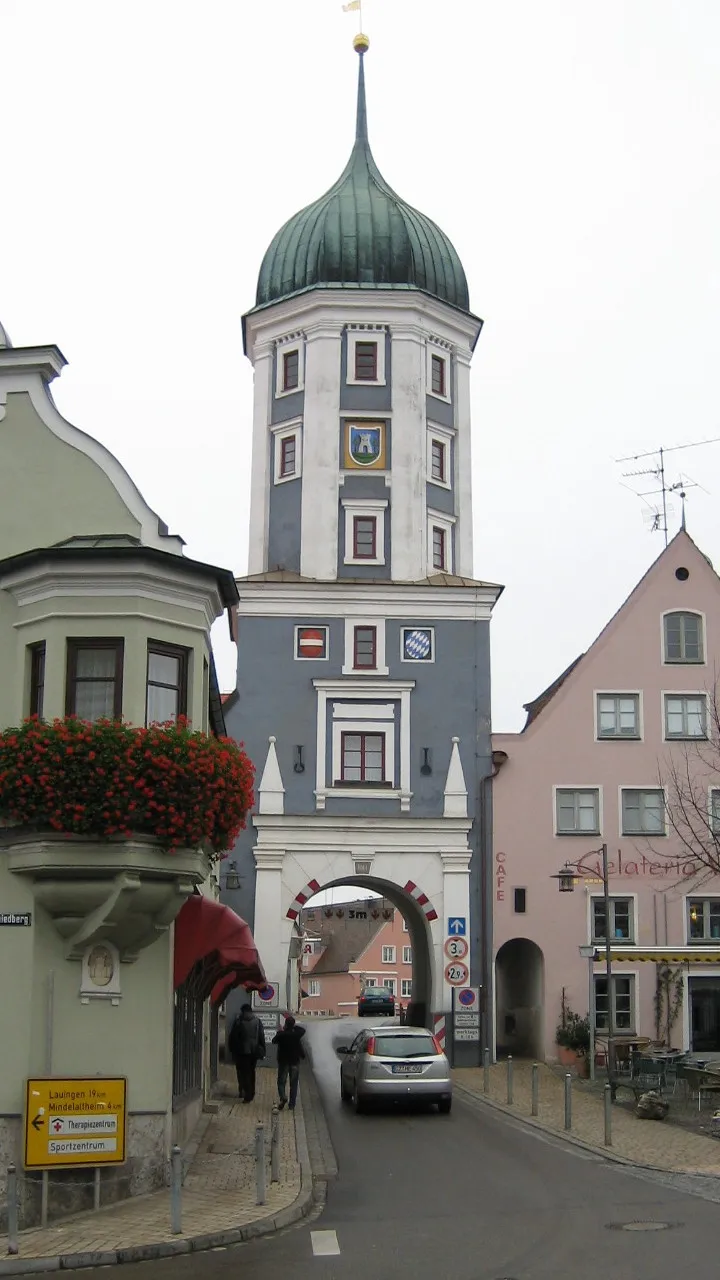 Photo showing: Burgau in Schwaben, früheres Stadttor ("Blockhausturm"), in Richtung stadteinwärts fotografiert