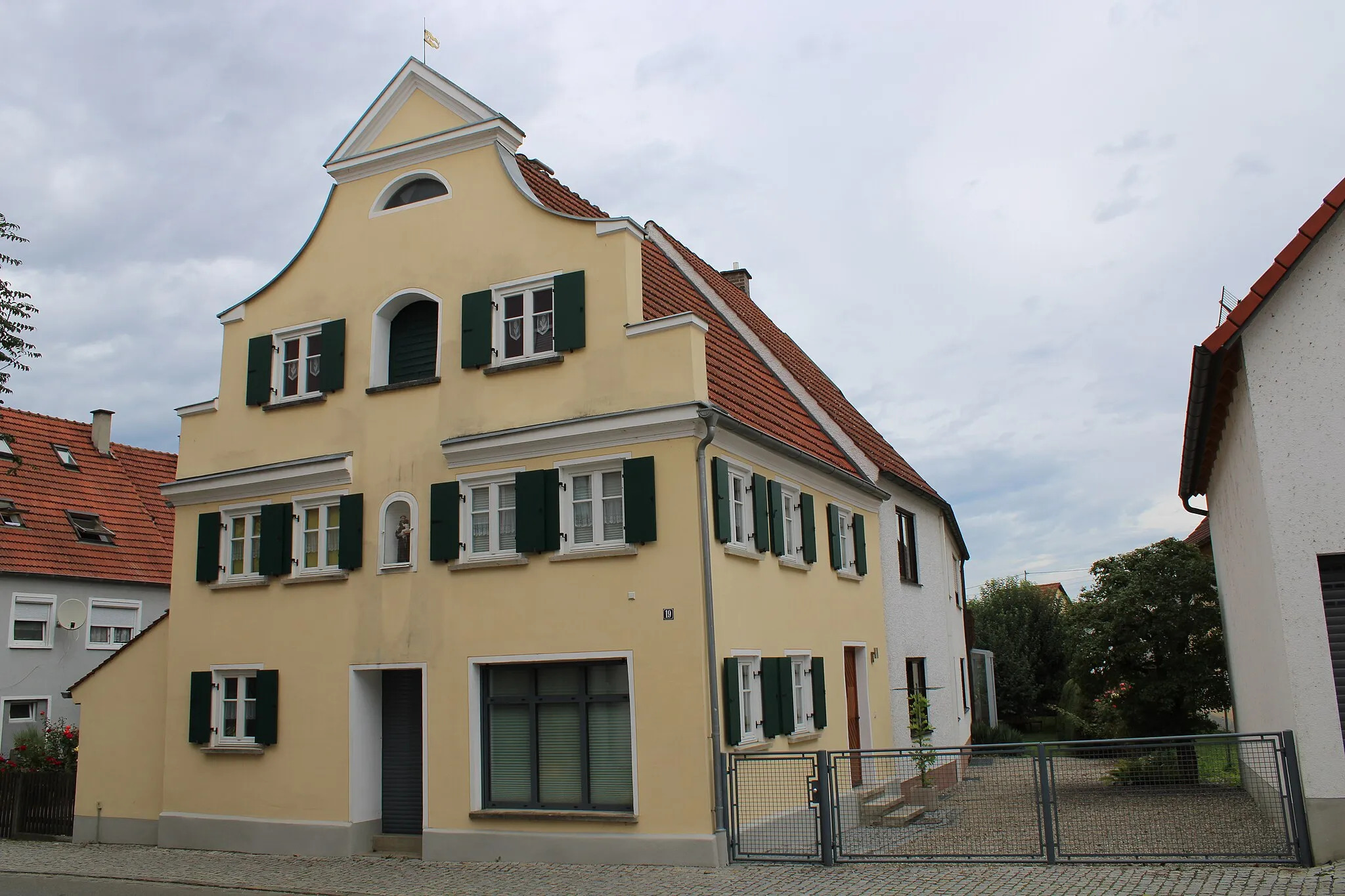 Photo showing: Mühlstraße 19, Burgau