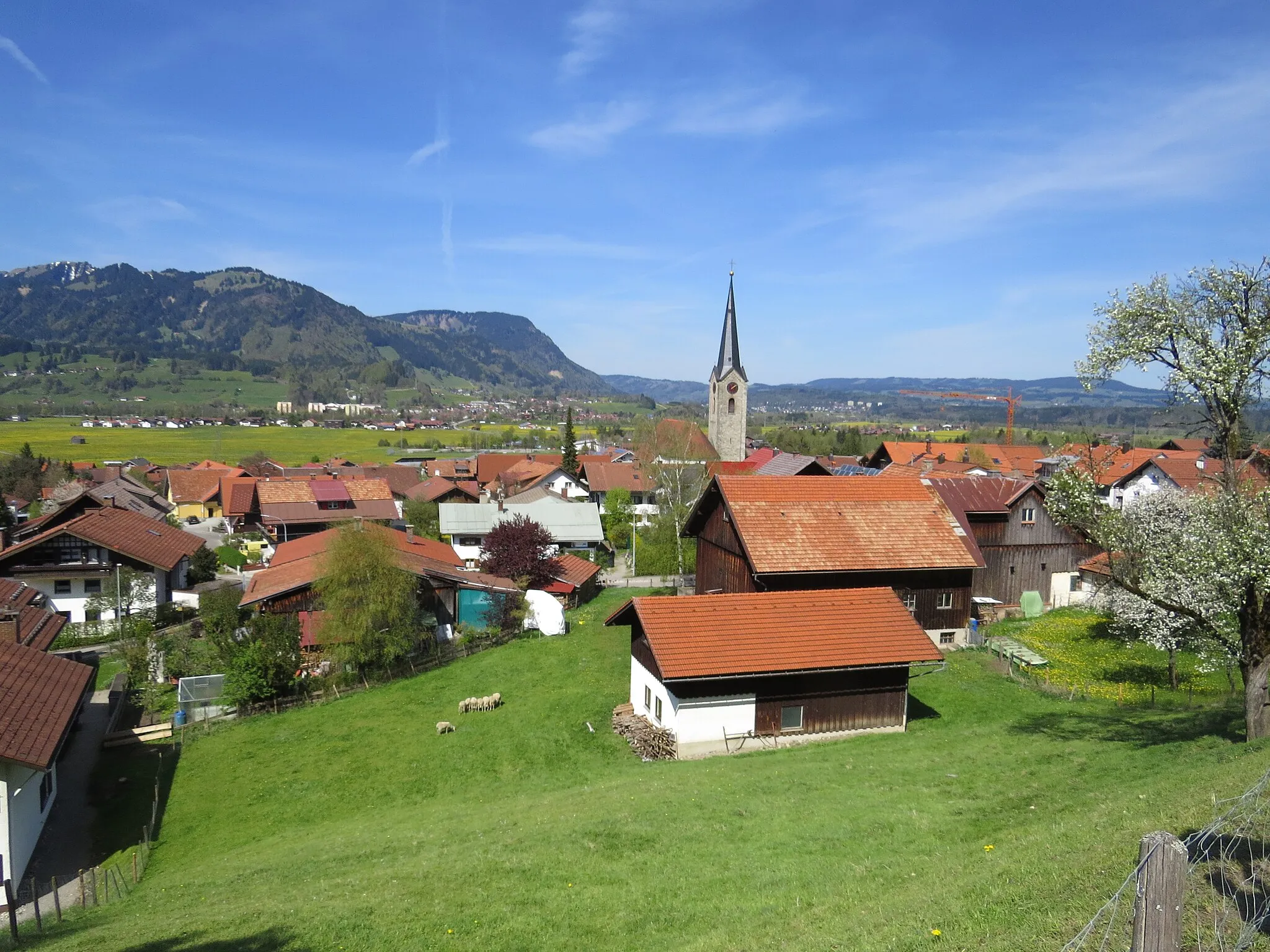 Photo showing: Burgberg von Südosten