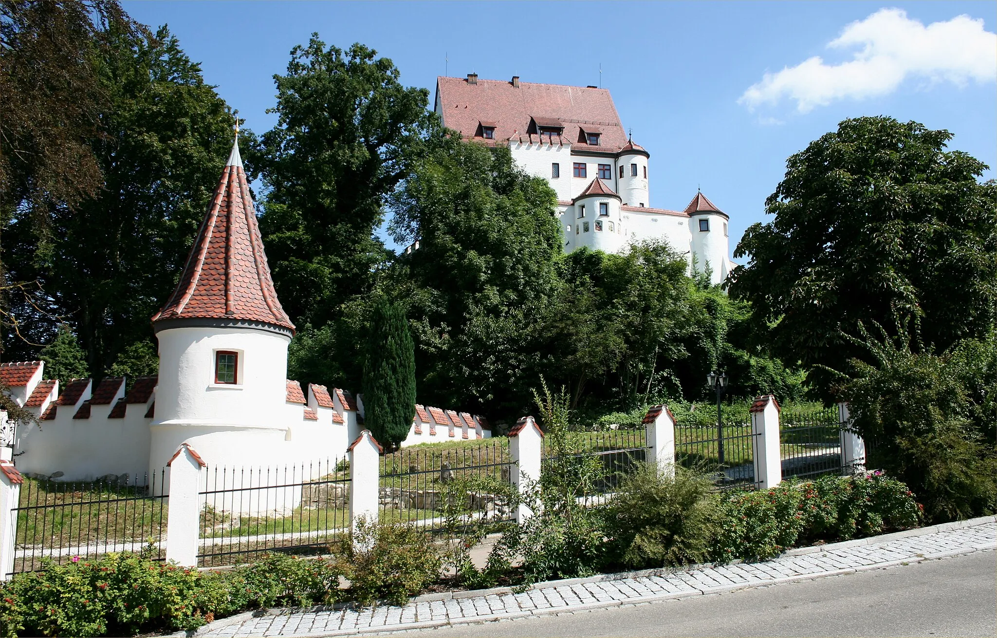 Photo showing: Das Schloss in Leipheim im Landkreis Günzburg