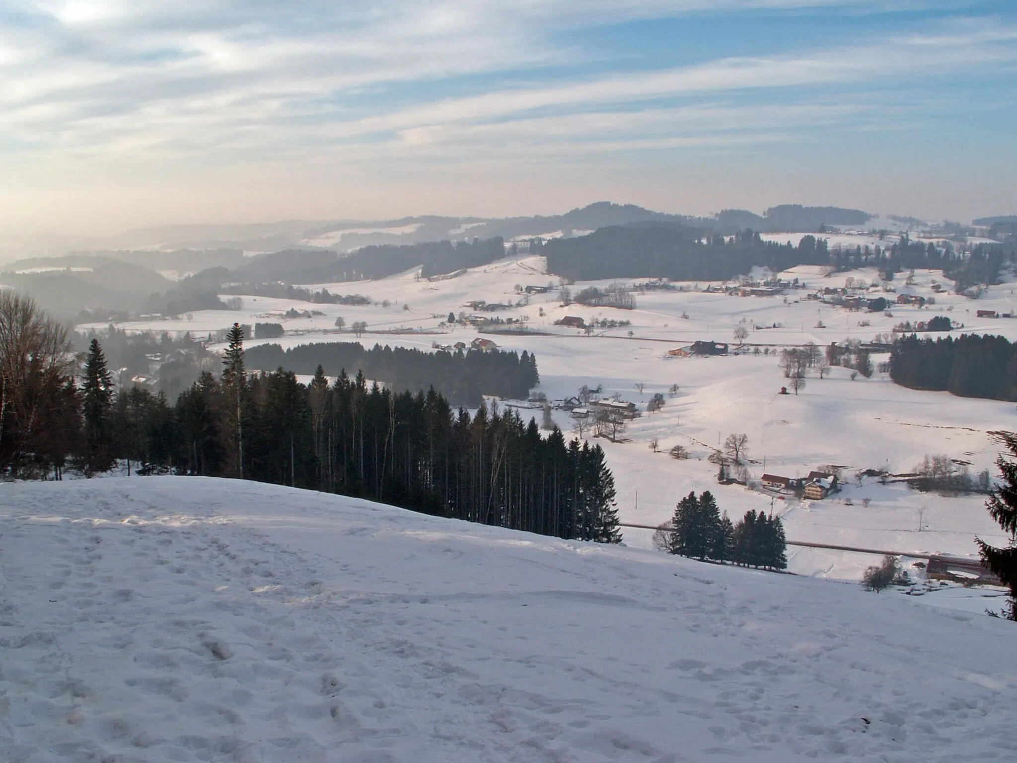 Photo showing: Blick von der Riedholzer Kugel nach Westen