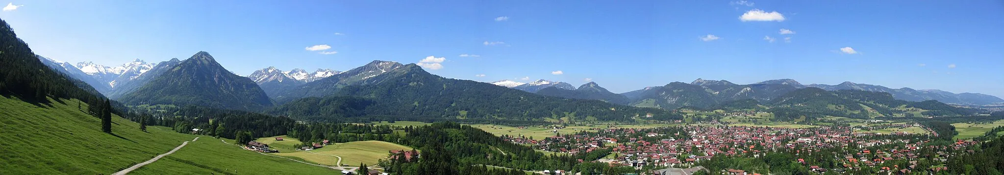 Photo showing: Panoramaaufnahme von Oberstdorf