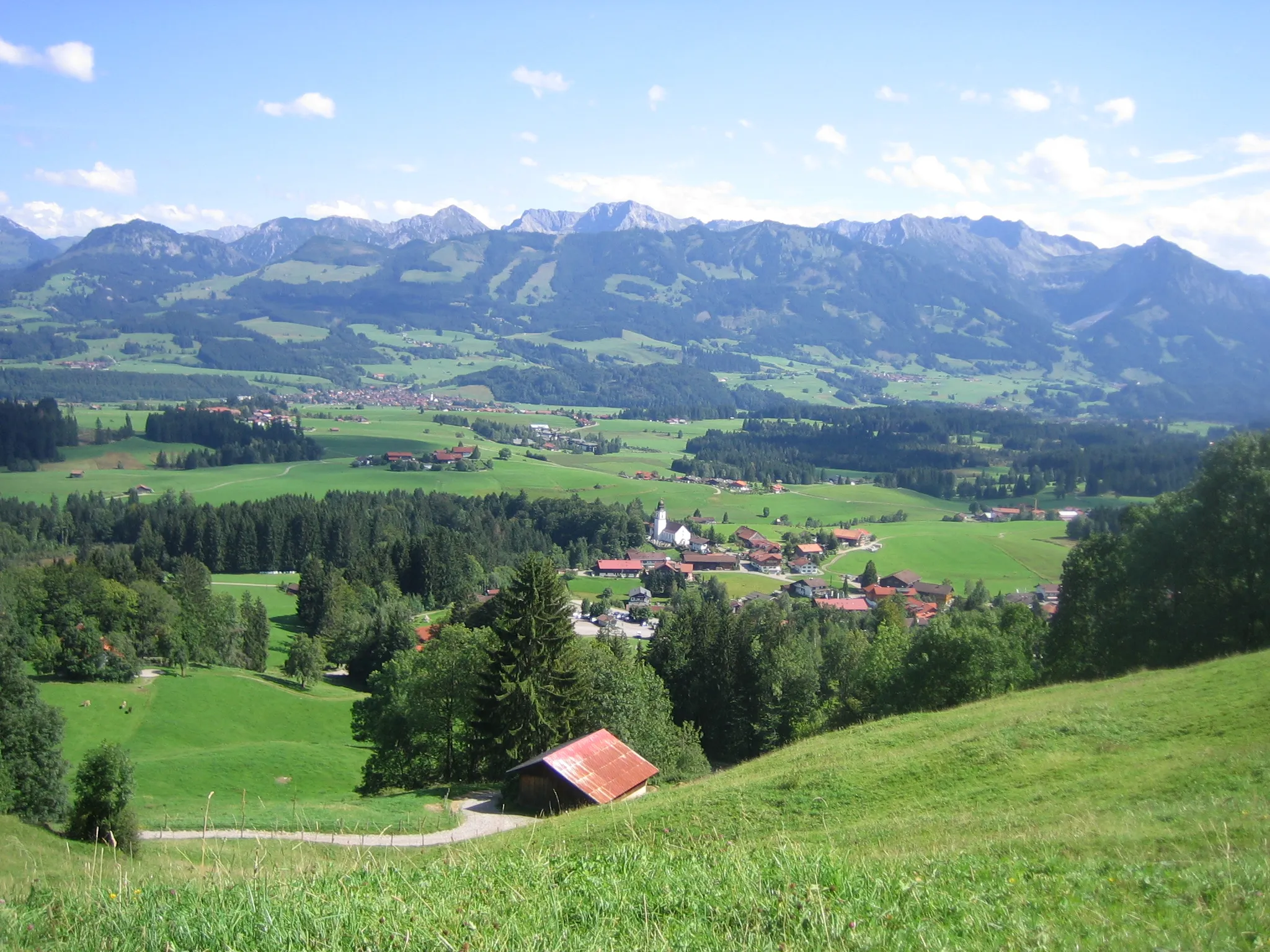 Photo showing: Von Ofterschwang in Richtung Altstädten