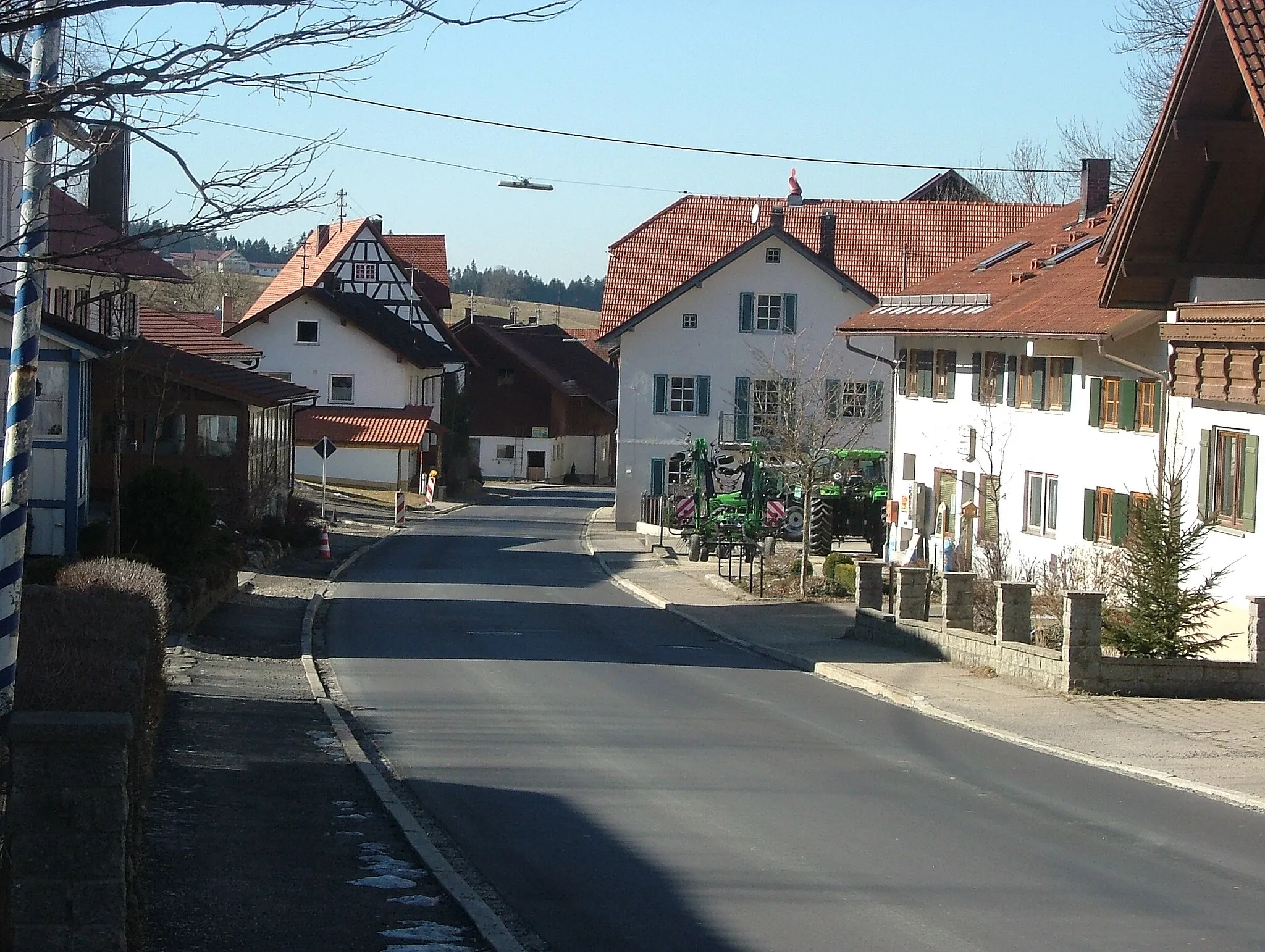Photo showing: Untrasried