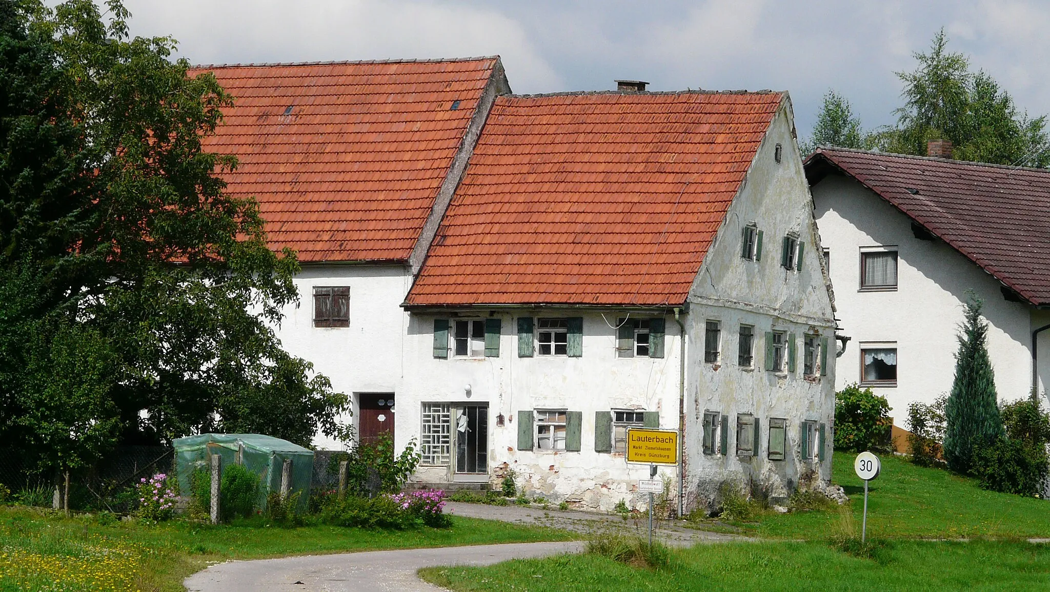 Photo showing: Alter Bauernhof in Lauterbach, Ziemetshausen