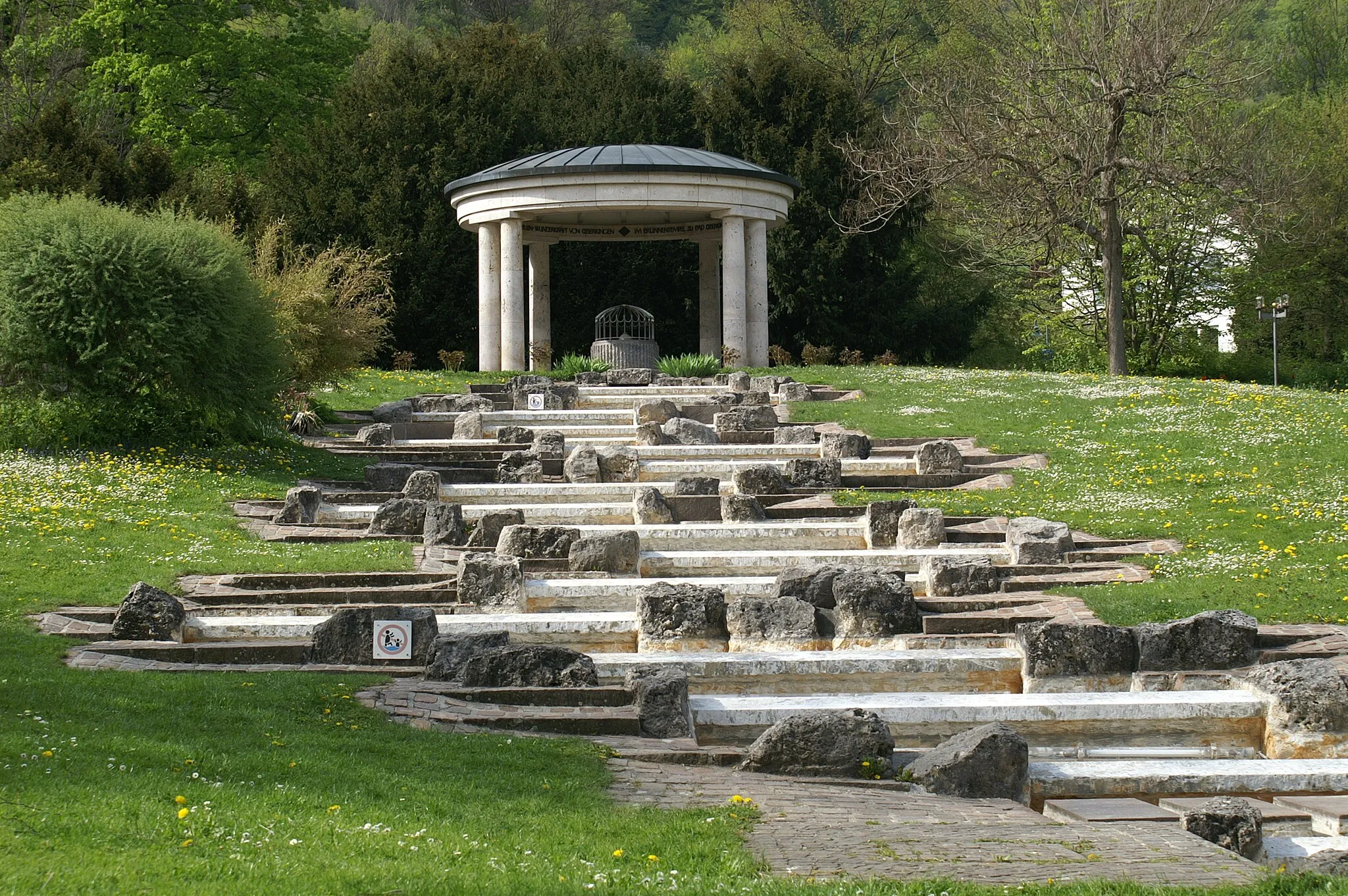 Photo showing: Quellentempel im Kurpark von Bad Überkingen; Baden-Württemberg