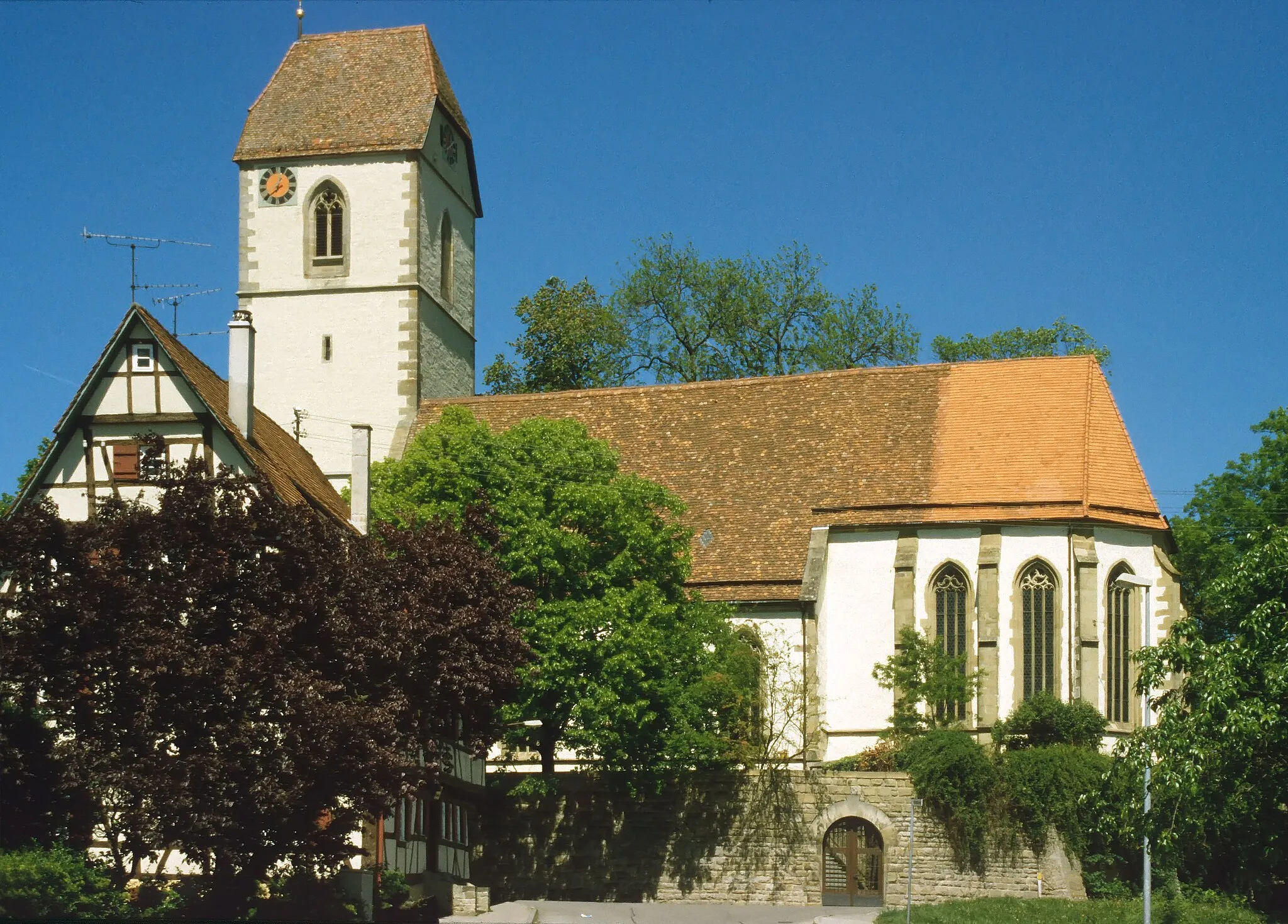 Photo showing: St.-Veit-Kirche in Gärtringen, Südseite