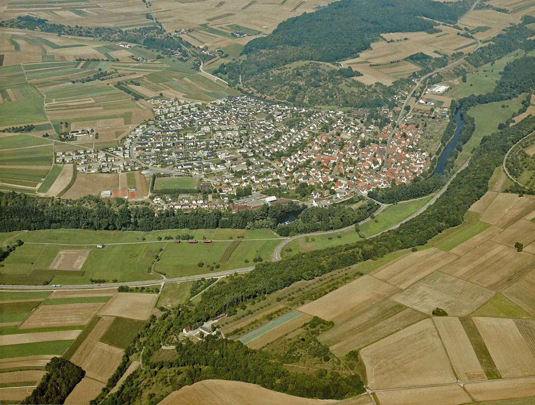 Photo showing: Oberriexingen, Landkreis Ludwigsburg, von Südwesten