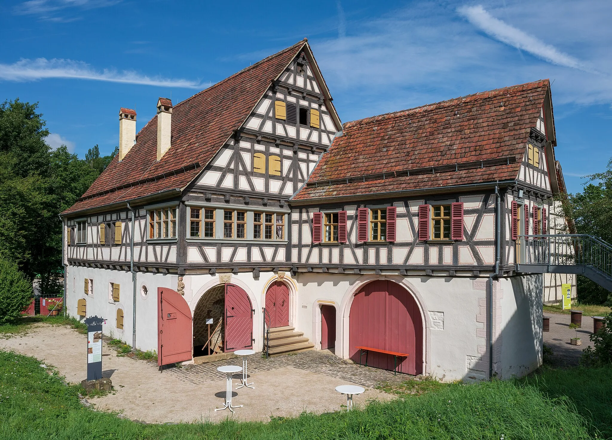 Photo showing: Freilichtmuseum Beuren (Landkreis Esslingen): Wohn- und Wirtschaftsgebäude aus Tamm, Ansicht von Ost-Südosten.