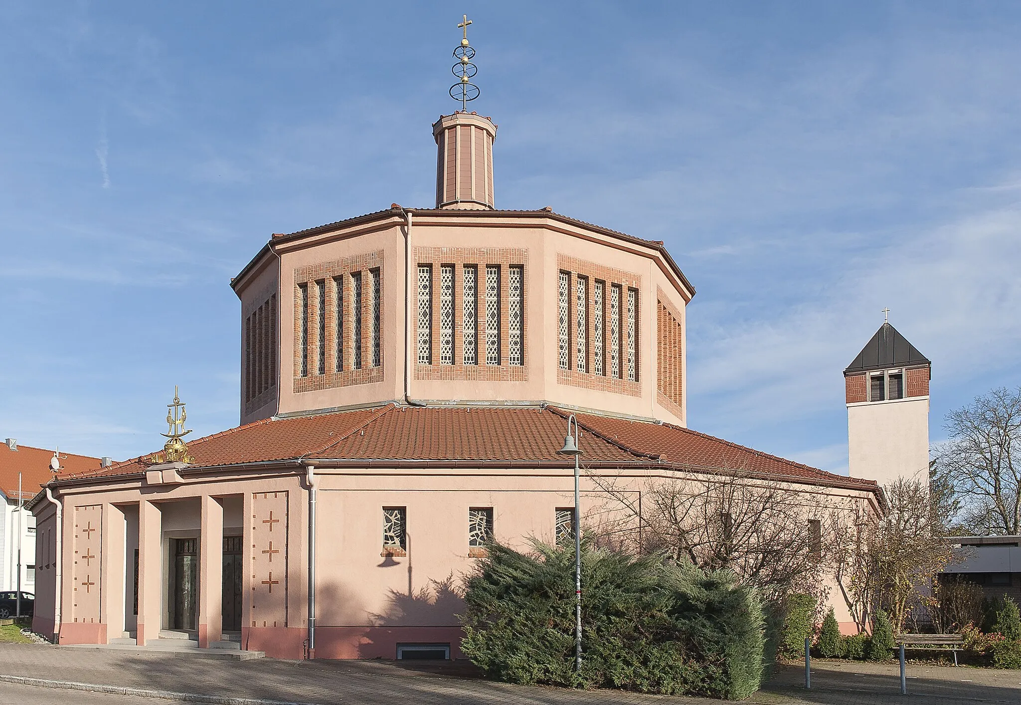 Photo showing: Katholische Kirche, Uhingen