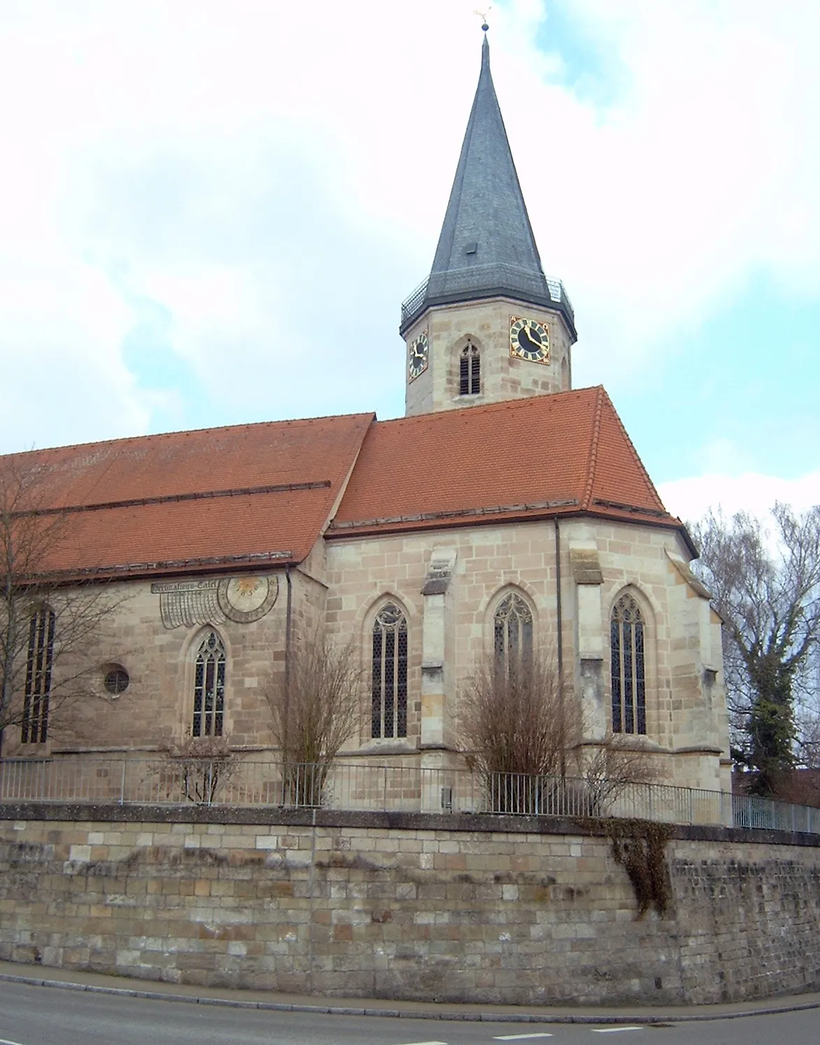 Photo showing: Die evangelische Afrakirche in Urbach (Rems), eine gotische Wehrkirche von 1509