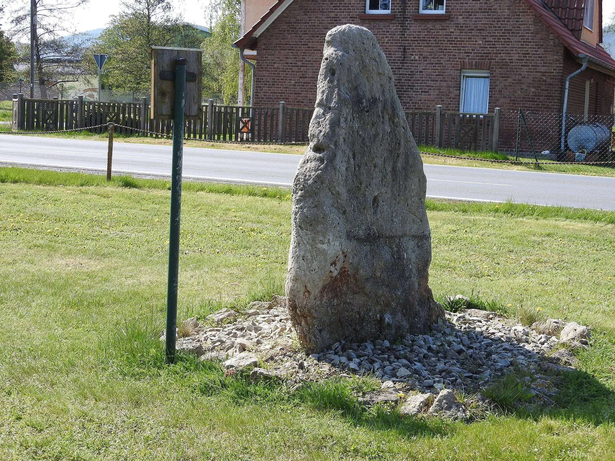 Photo showing: Menhir of Nohra, Wipper, Thuringia, Germany