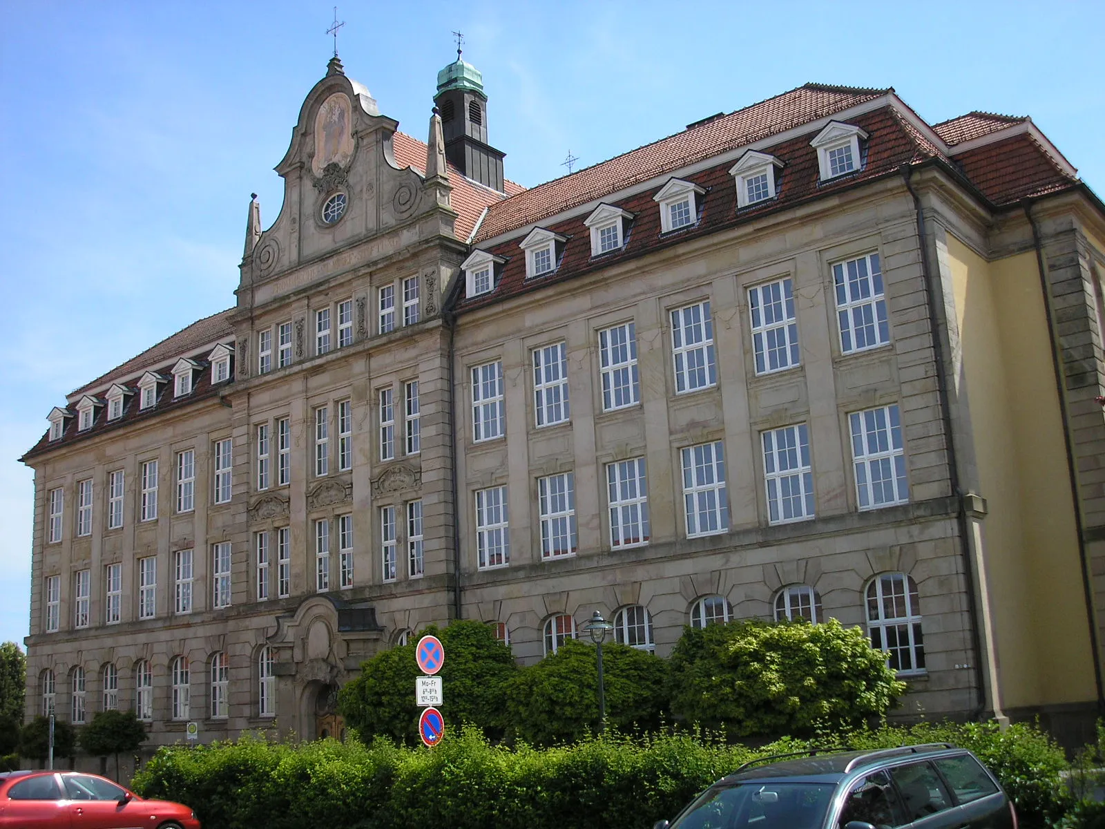 Photo showing: Das Gymnasium in Dingelstädt im Eichsfeld (Thüringen).