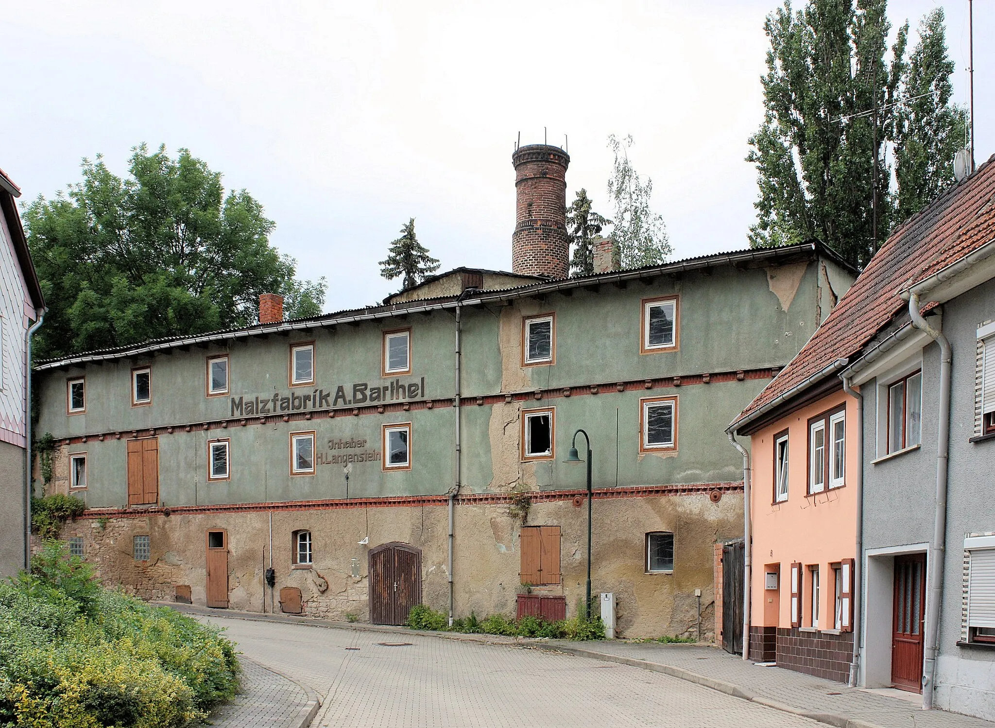 Photo showing: Greußen, the old malt factory