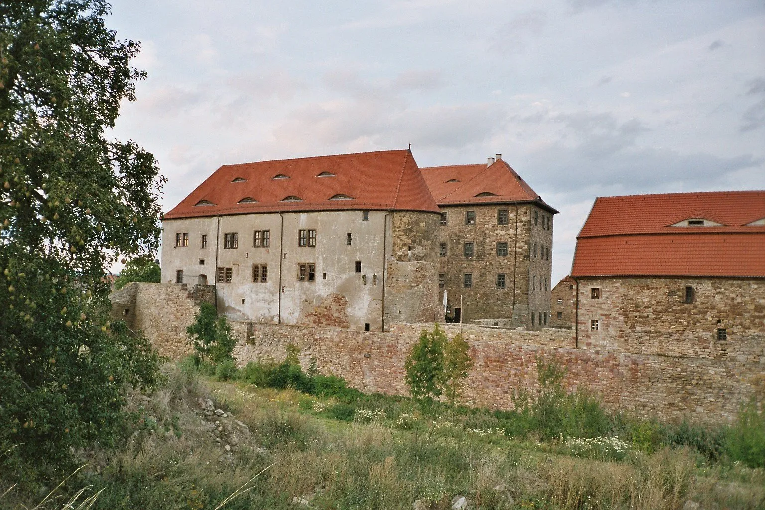 Photo showing: Das Renaissance-Schloß der Festung Heldrungen, GNU FDL.