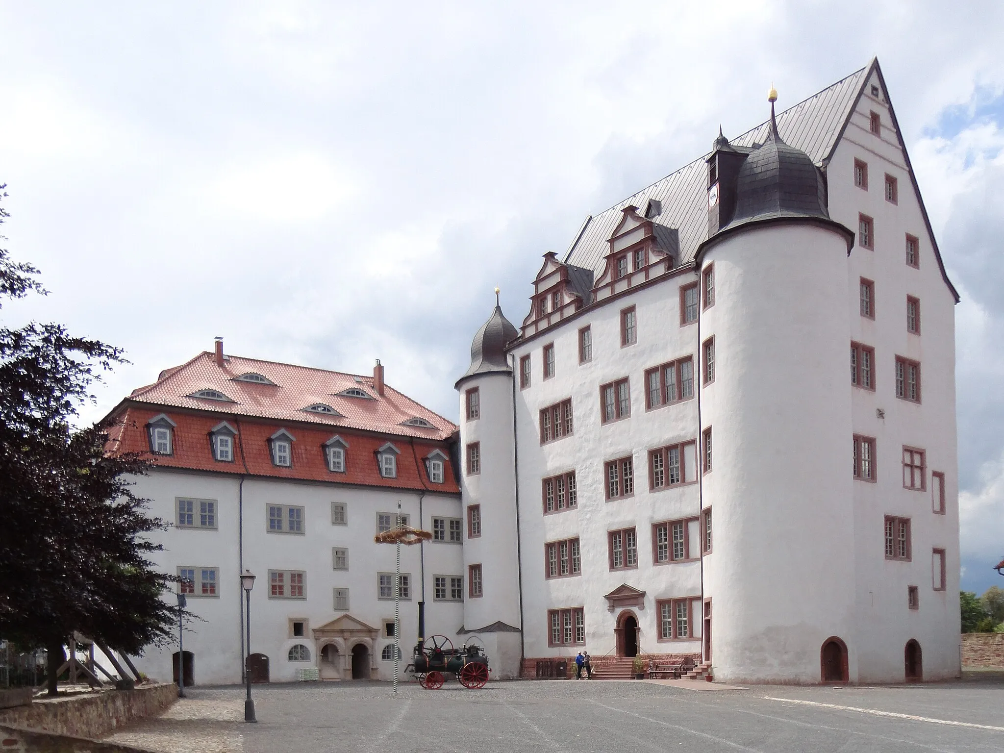 Photo showing: Das renovierte Schloss in Heringen an der Helme.