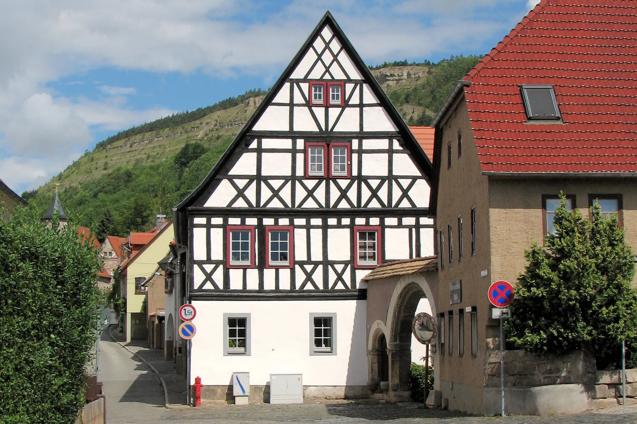 Photo showing: Dobermanns residentual house