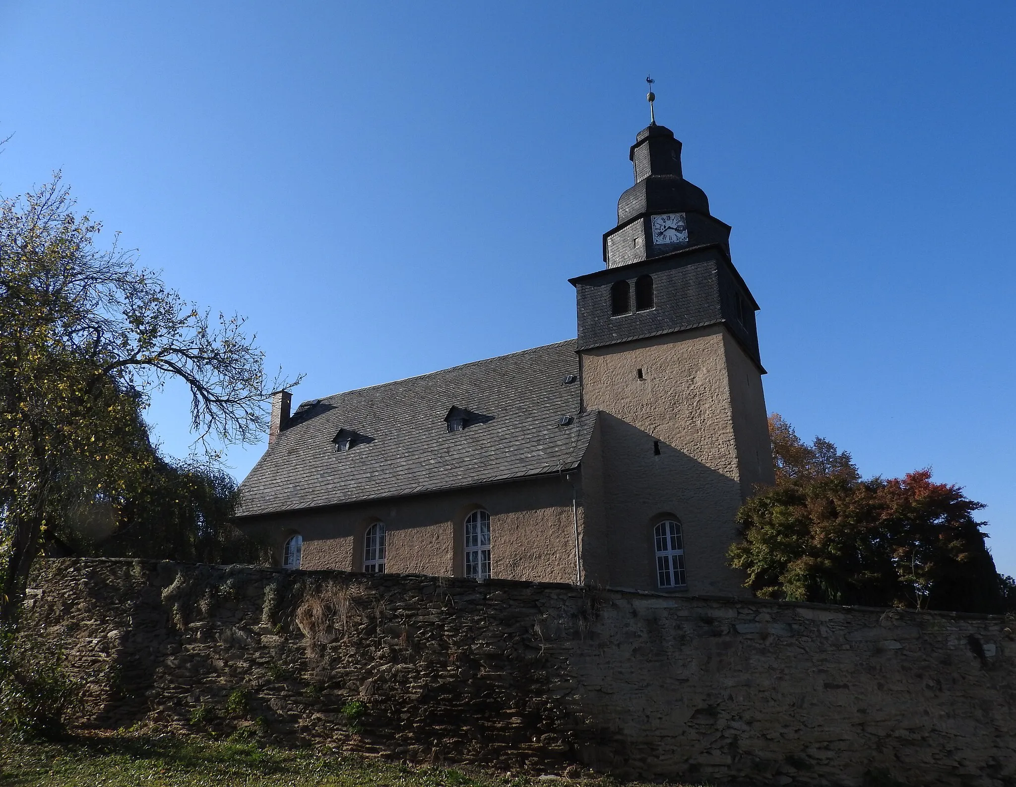 Photo showing: Dorfkirche in Langenwetzendorf, Thüringen