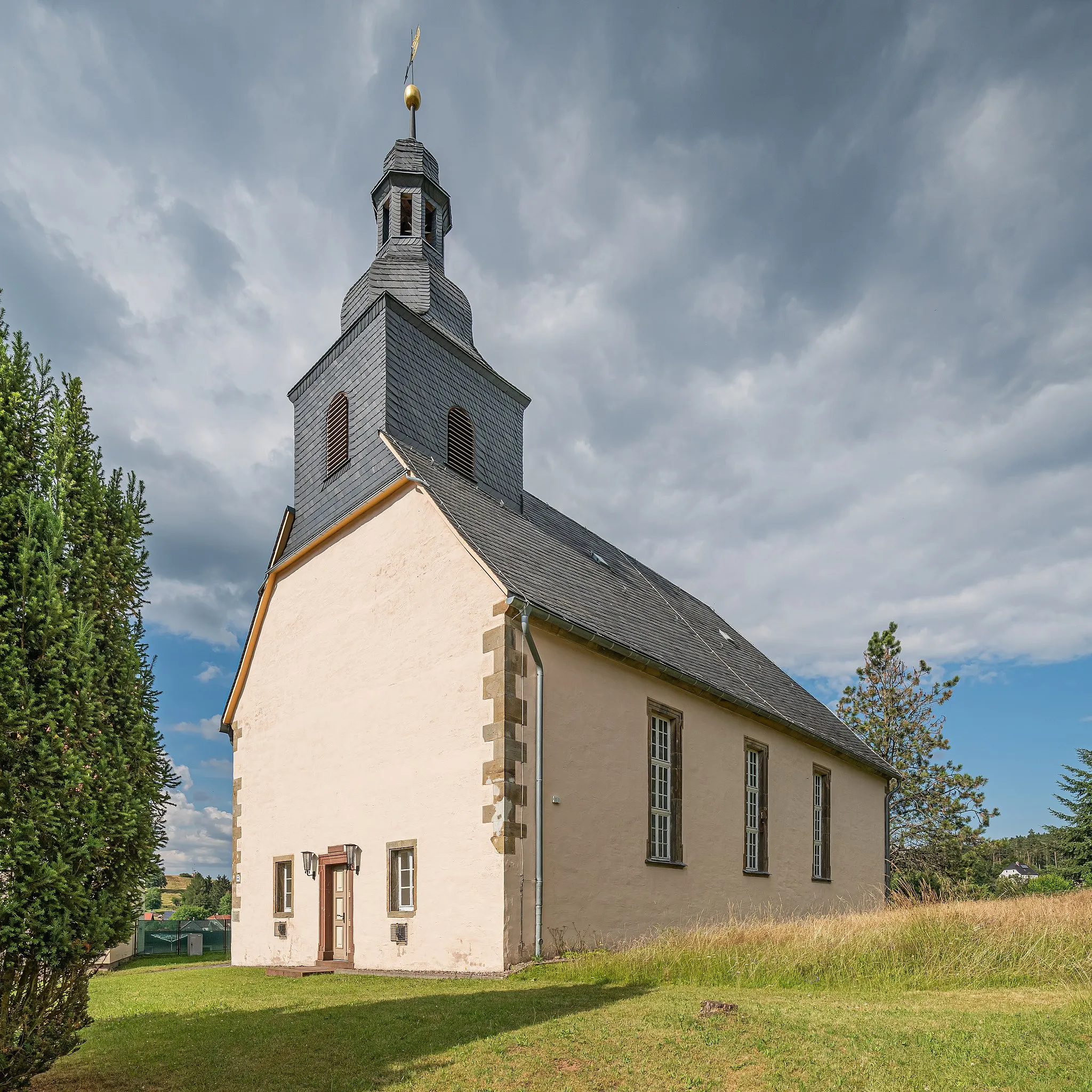 Photo showing: Hill church in Tambach-Dietharz, Thuringia, Germany