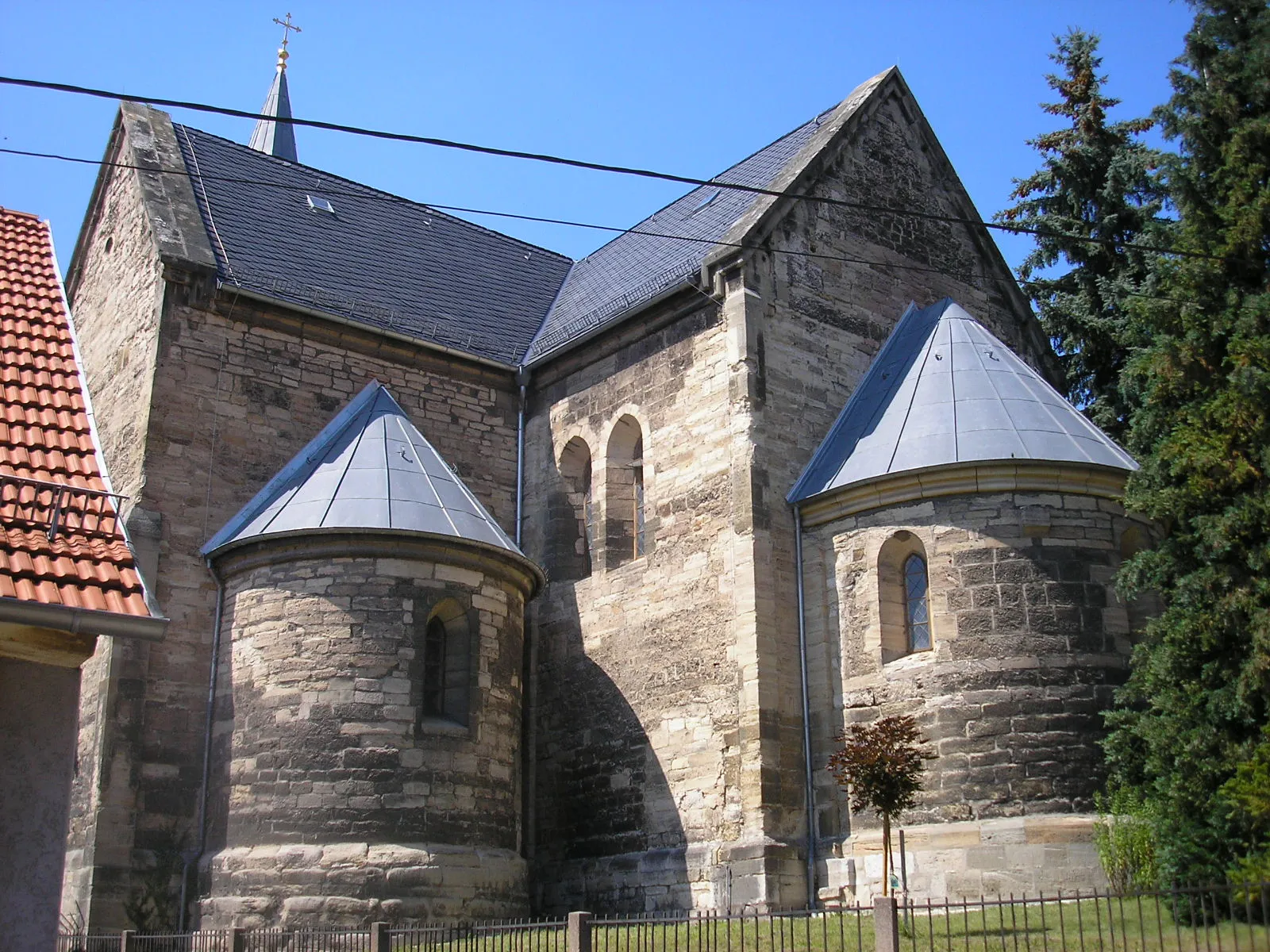 Photo showing: Apsis der Stadtkirche in Treffurt (Thüringen).