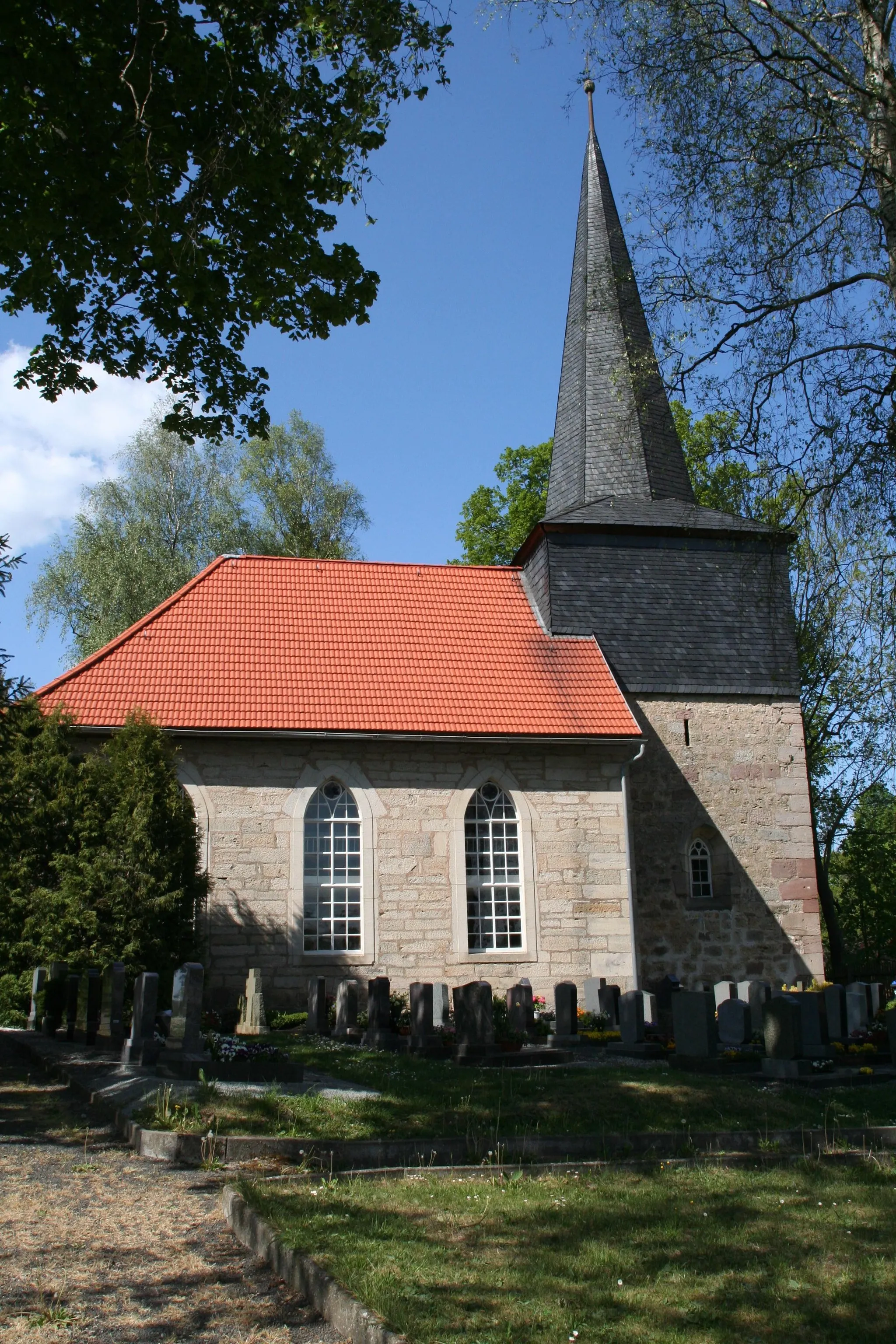 Photo showing: ev. St. Veitskirche  Veilsdorf evangelische St. Veitskirche in Veilsdorf, Landkreis Hildburghausen