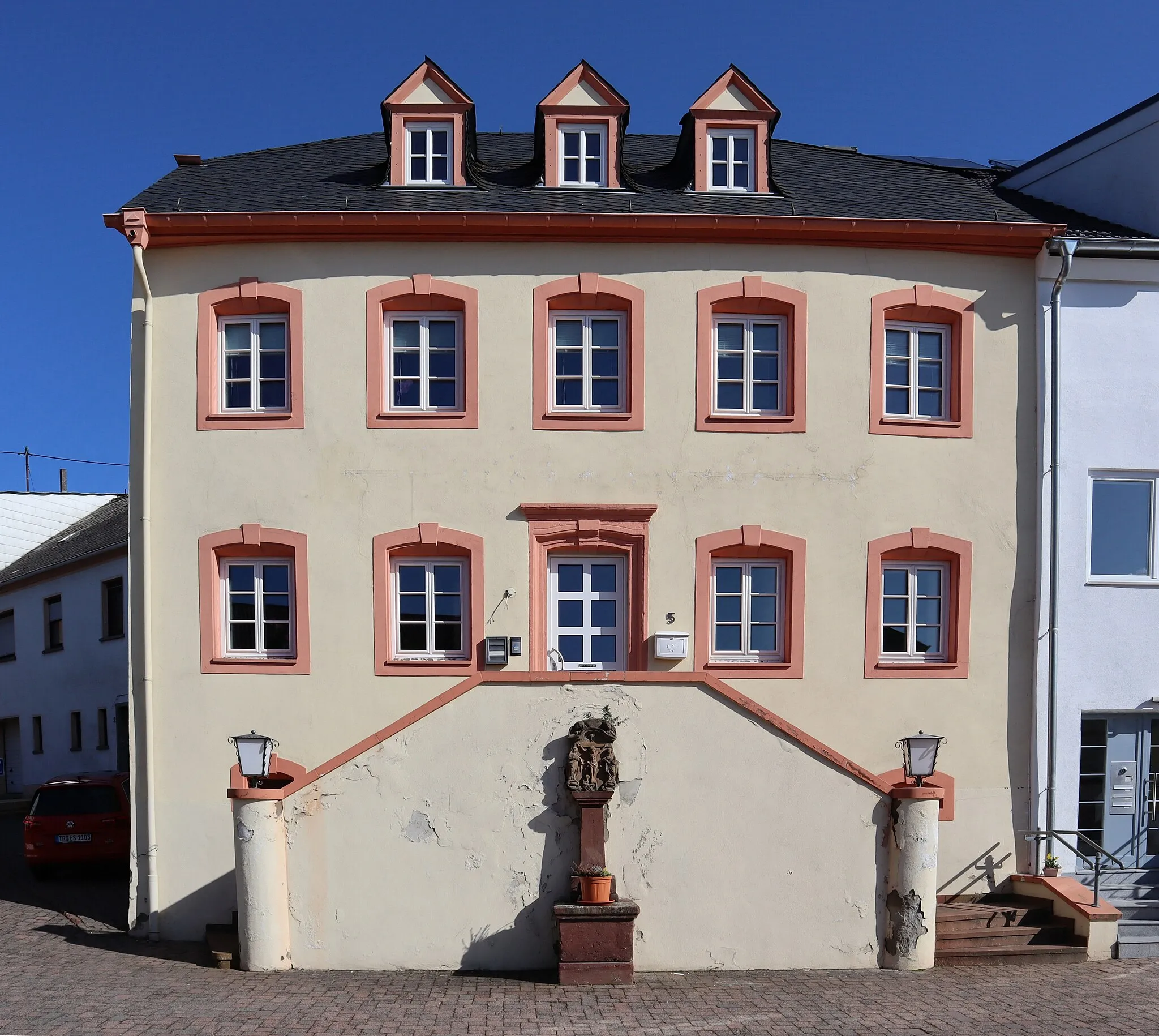 Photo showing: Electoral building (1730) in Freudenburg, Rhineland-Palatinate, Germany.