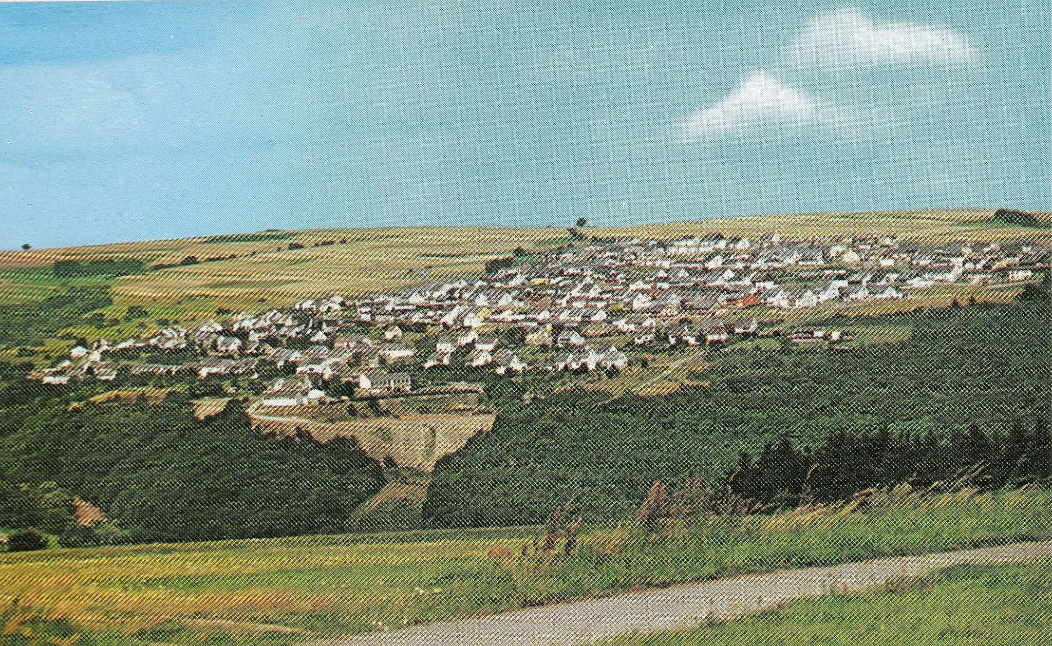 Photo showing: Gusterath auf einer Ansichtskarte von 1980