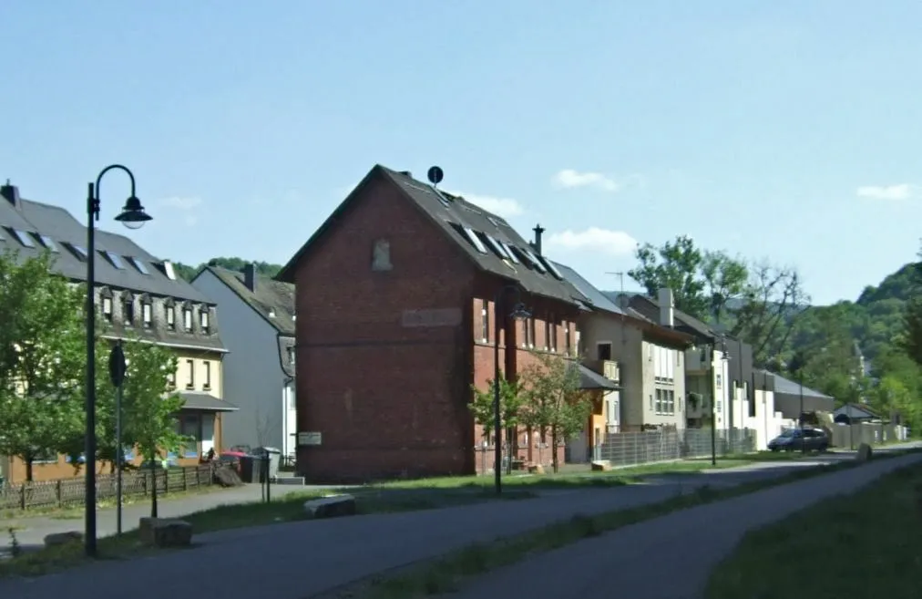 Photo showing: Alter Bahnhof Waldrach am Radweg