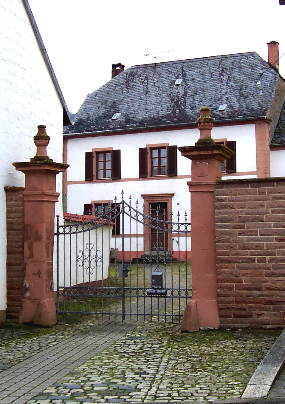 Photo showing: Altes Bauernhaus in Wasserliesch