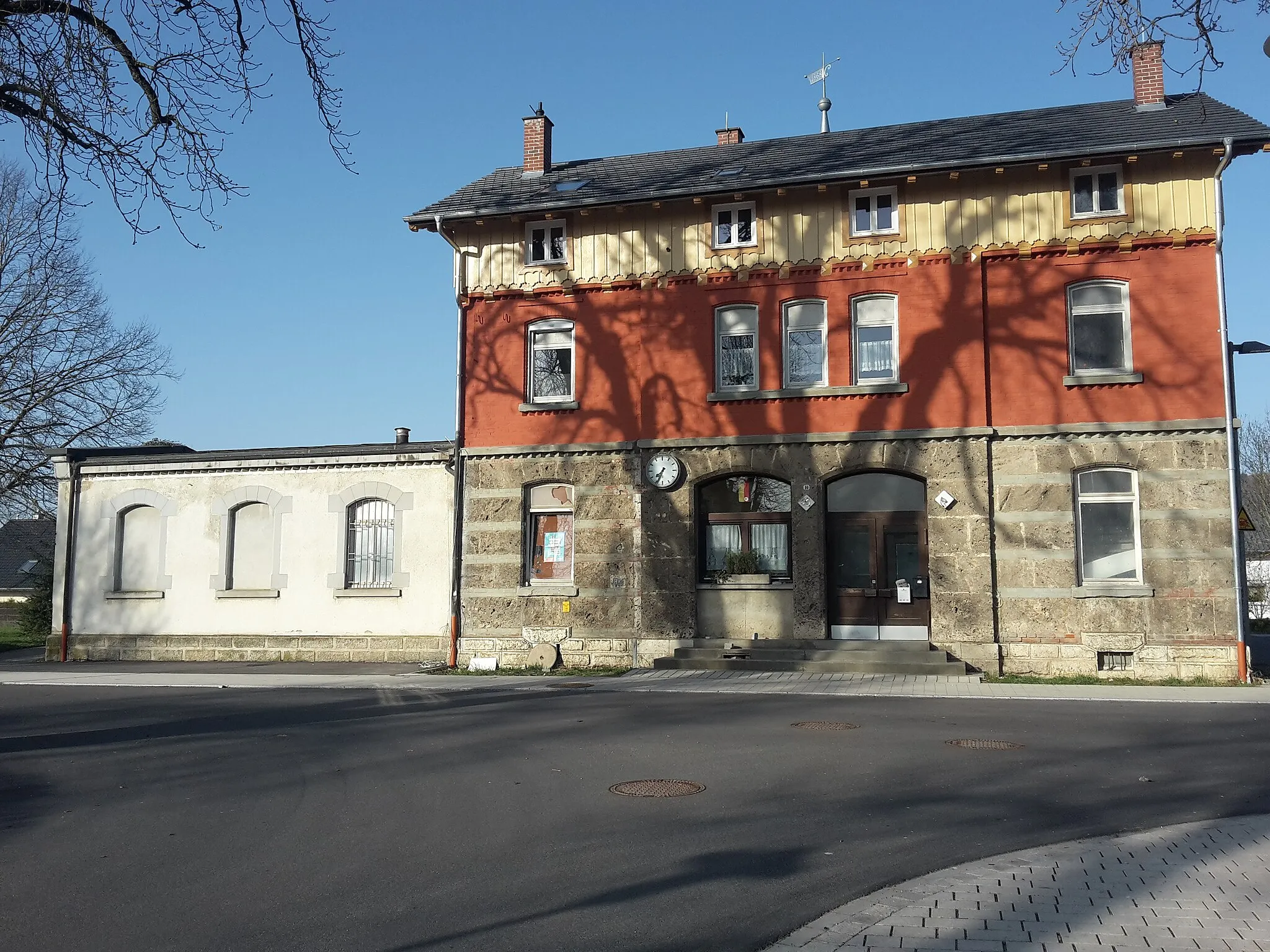 Photo showing: Allmendingen train station