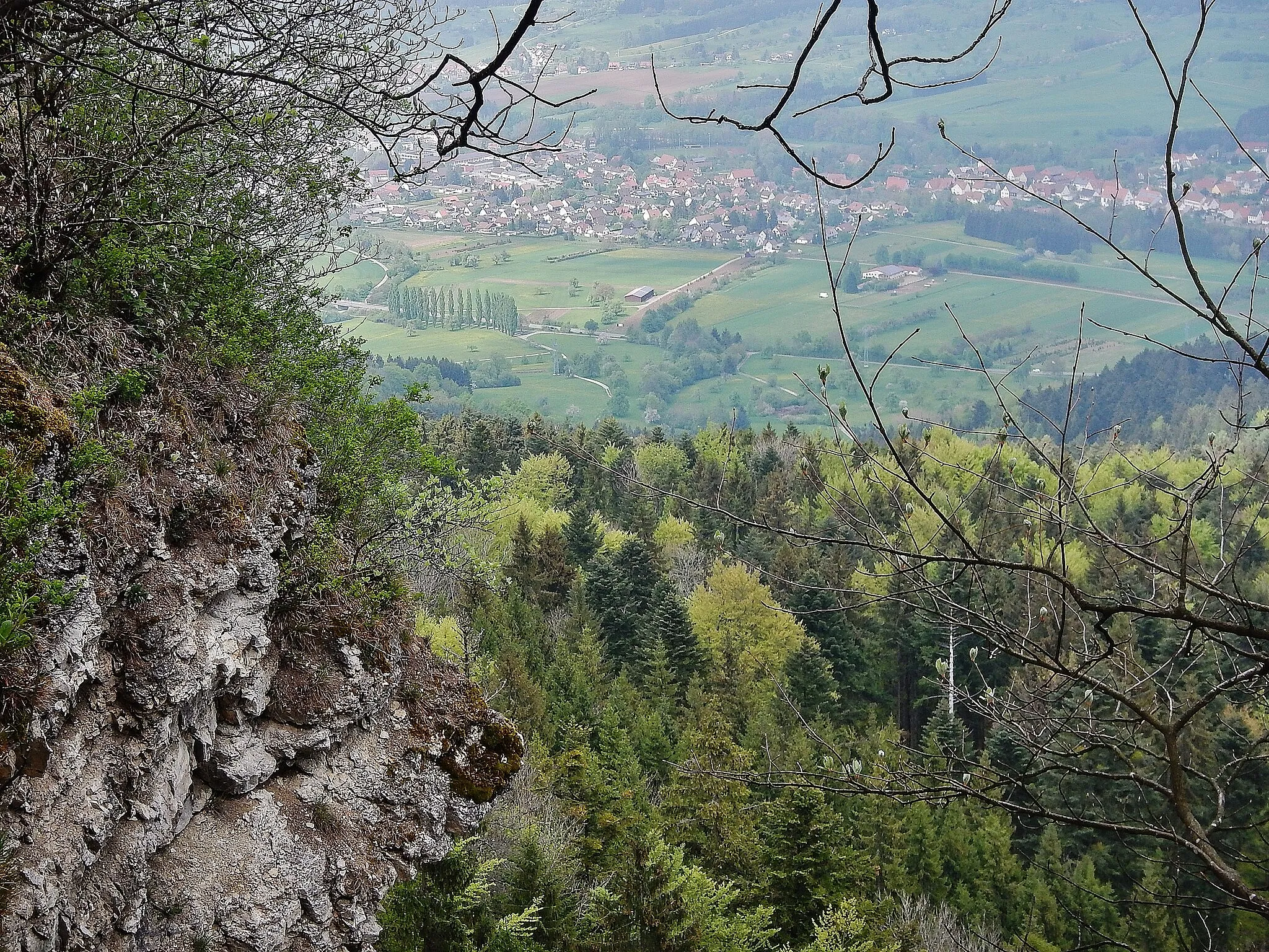 Photo showing: Ausblick vom Albtraufgängerweg beim Hörnle  956 m ü. NN