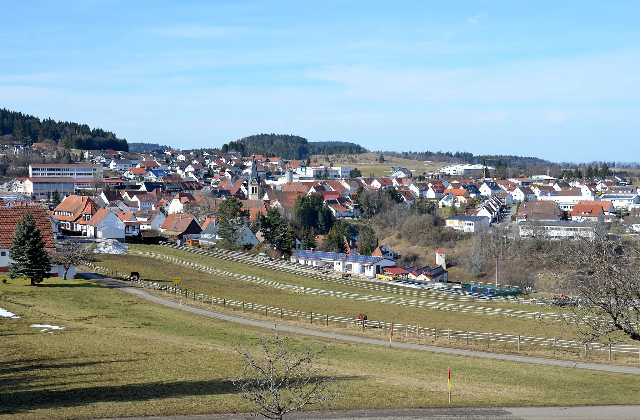 Photo showing: Blick über Obernheim im Zollernalbkreis