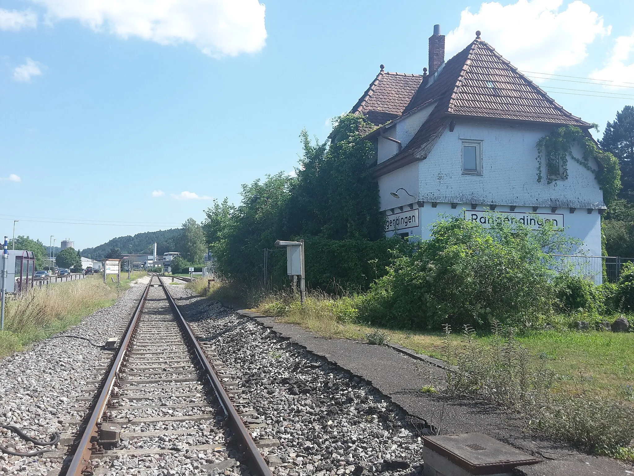 Photo showing: Rangendingen station at the Eyach–Hechingen railway line