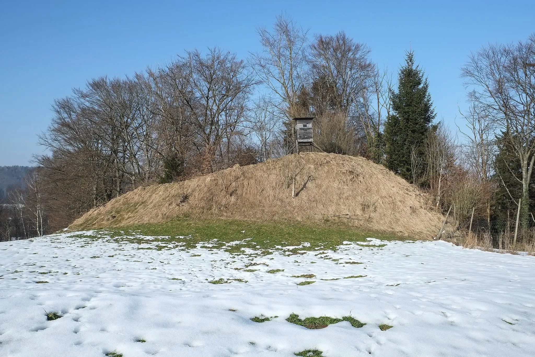 Photo showing: Place of a demolished castle, nowadays called Davidskäpfle, Tettnang-Rattenweiler, county Bodenseekreis, Germany