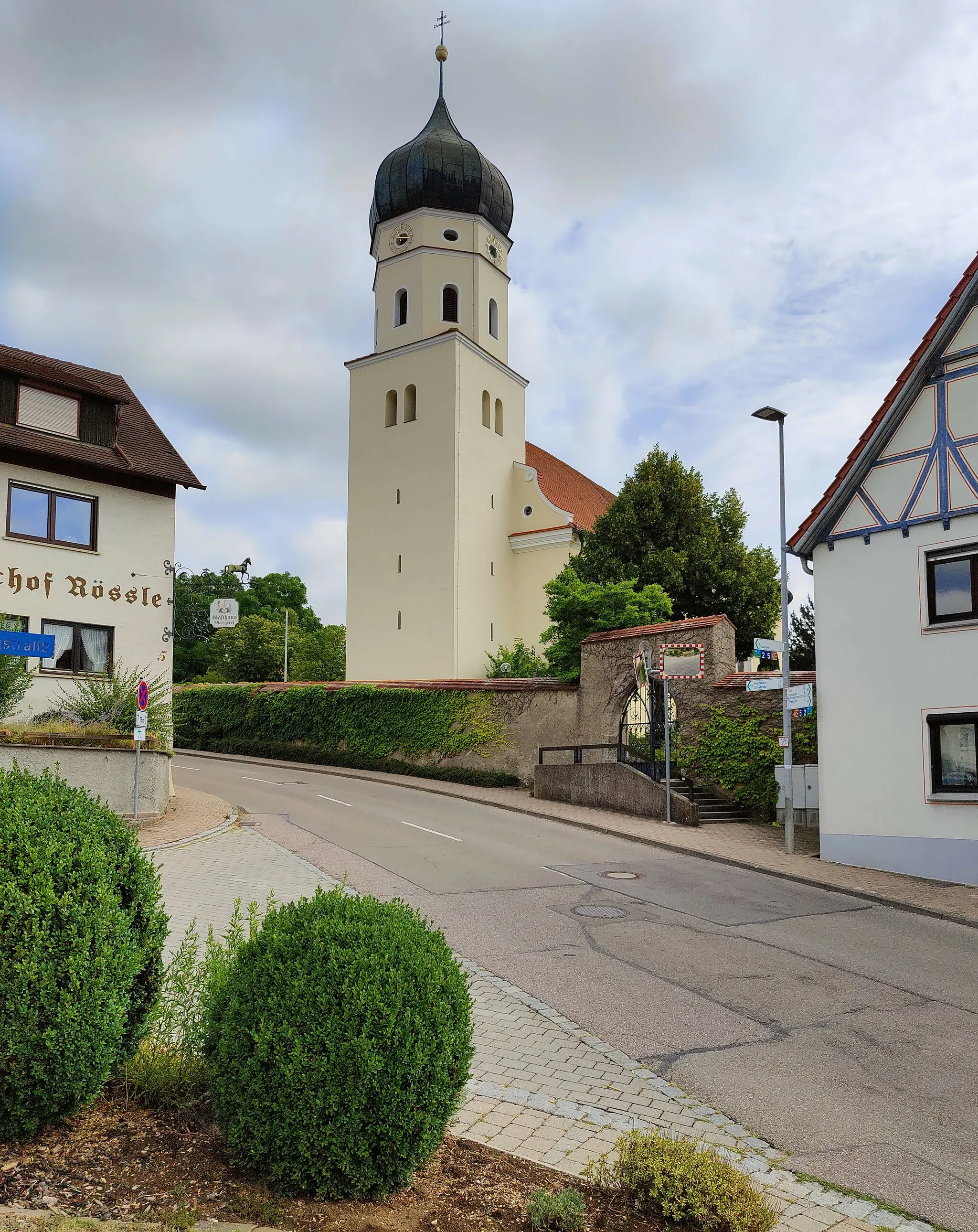 Photo showing: Katholische Pfarrkirche St. Martin Westerstetten, Alb-Donau-Kreis, Baden-Württemberg, Deutschland