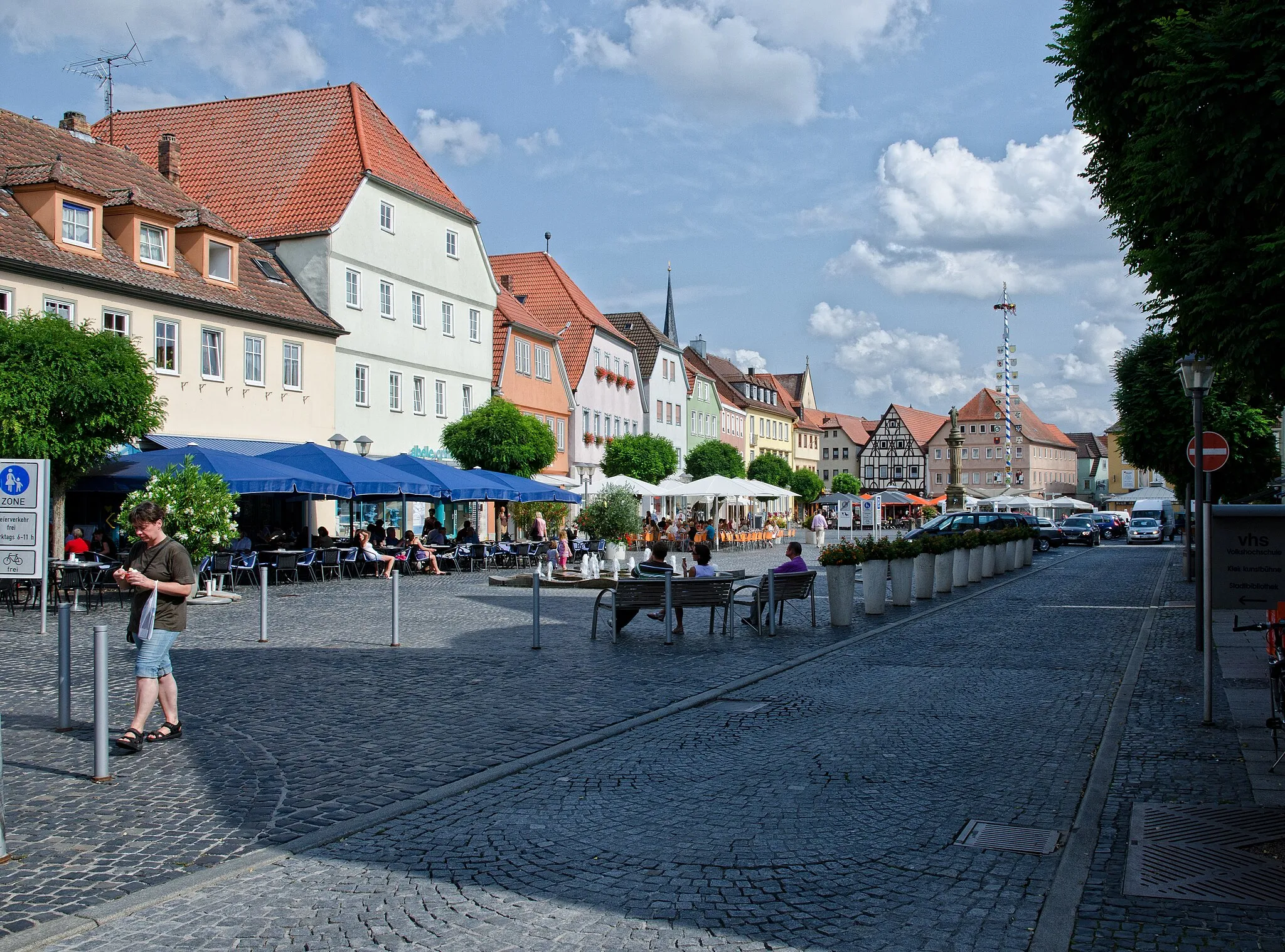Photo showing: Market place, Bad Neustadt, county Rhön Grabfeld, Bavaria