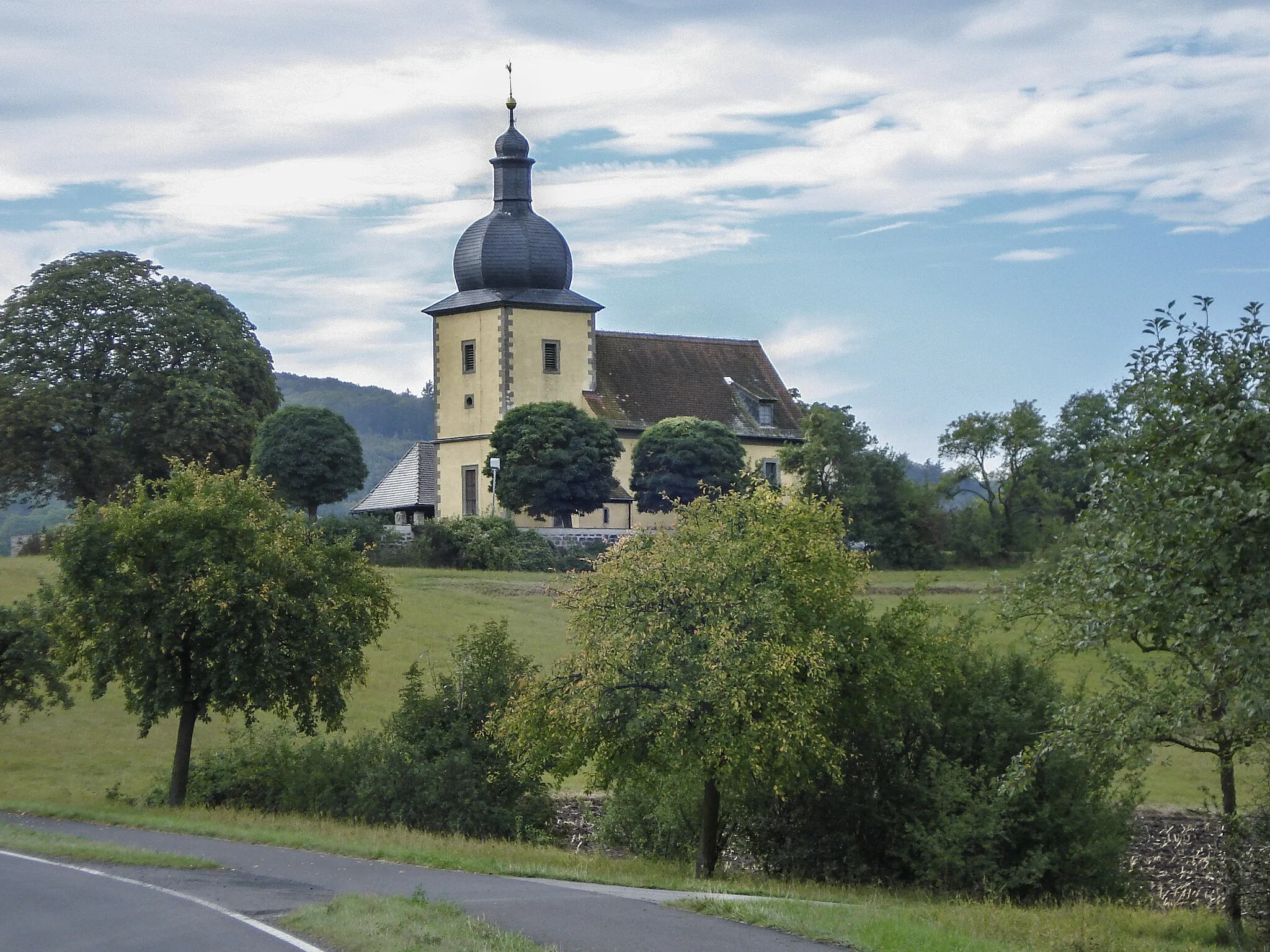 Photo showing: Knetzgau-Eschenau, Dreifaltigkeitskirche