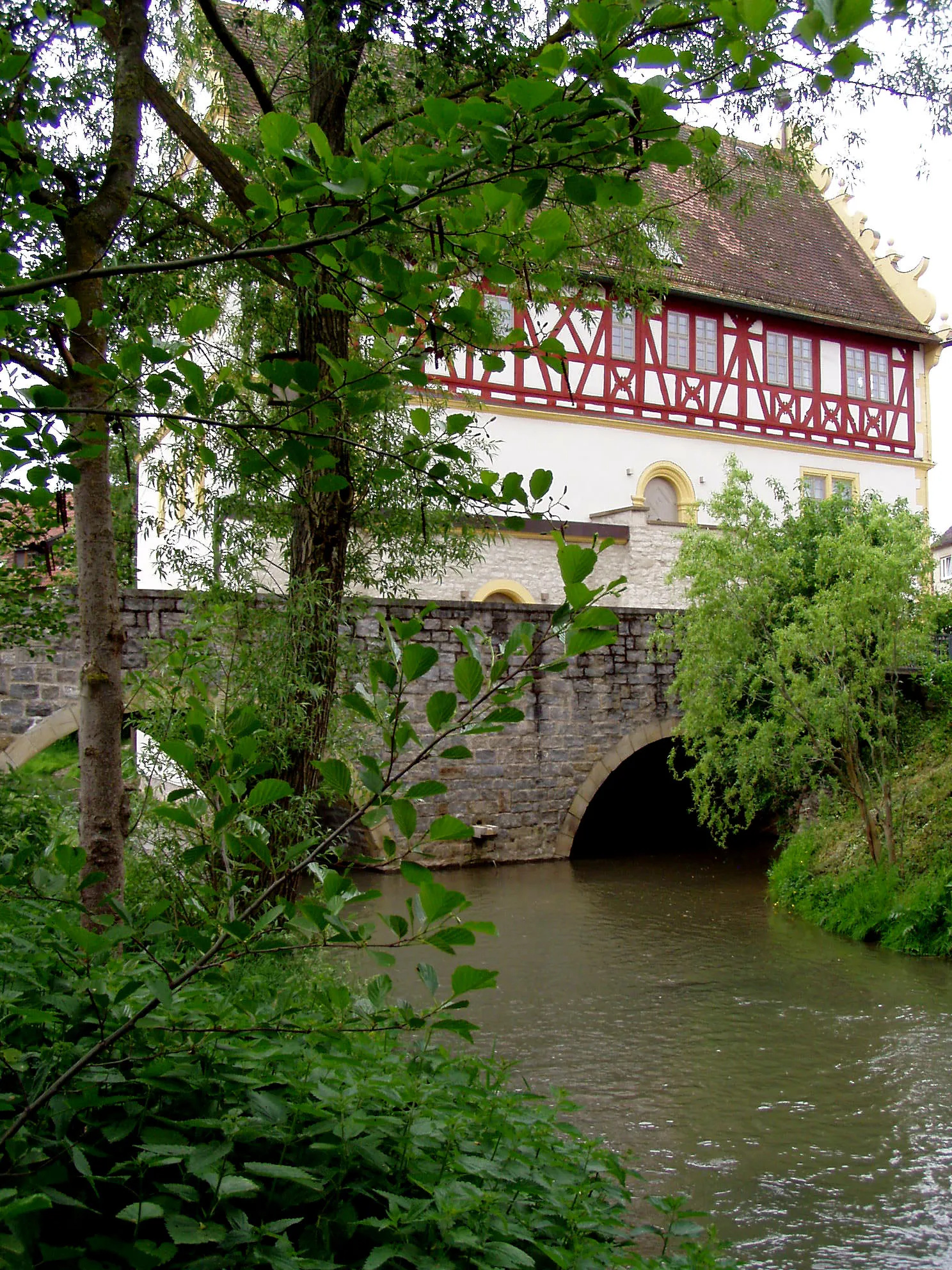 Photo showing: Breitbachbrücke und Rathaus von Obernbreit