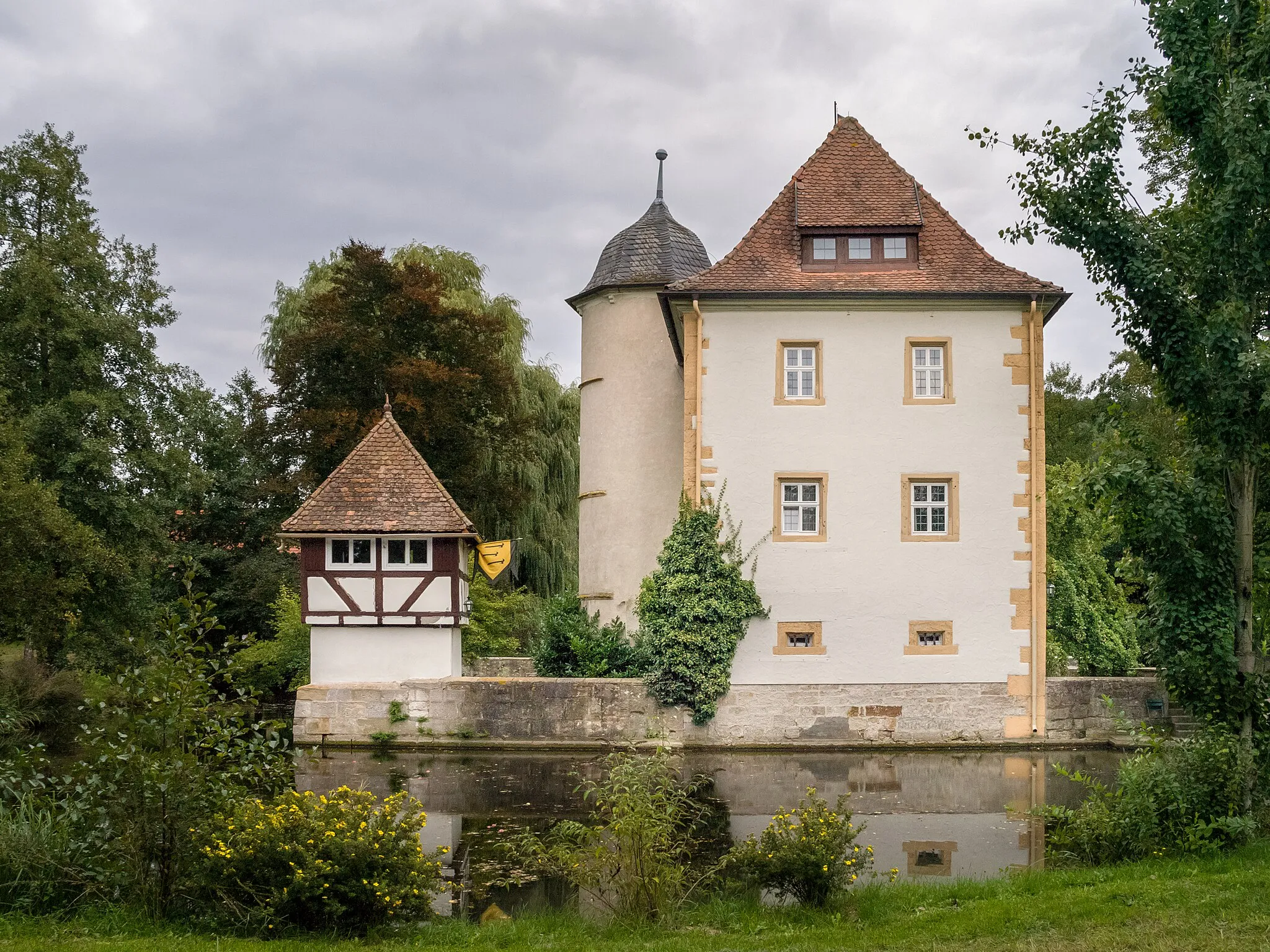 Photo showing: Water castle Kleinbardorf, Rhön-Grabfeld, Bayern
