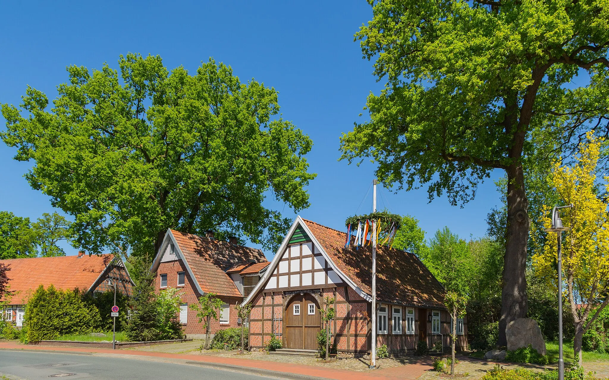 Photo showing: This is a picture of the Baudenkmal (cultural heritage monument)  according to the Cultural Heritage Protection Law of Lower Saxony with the ID