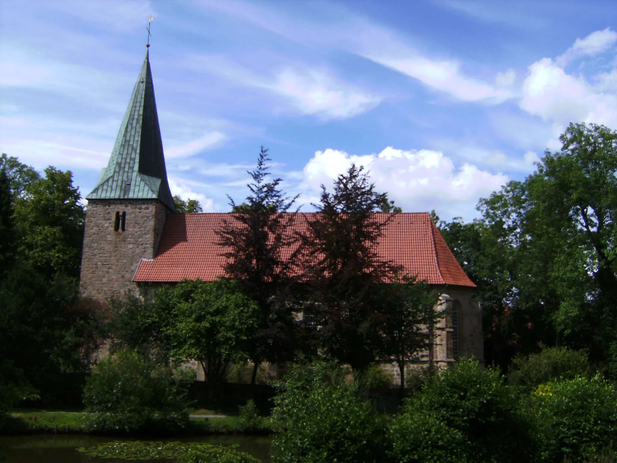 Photo showing: Bippen, church