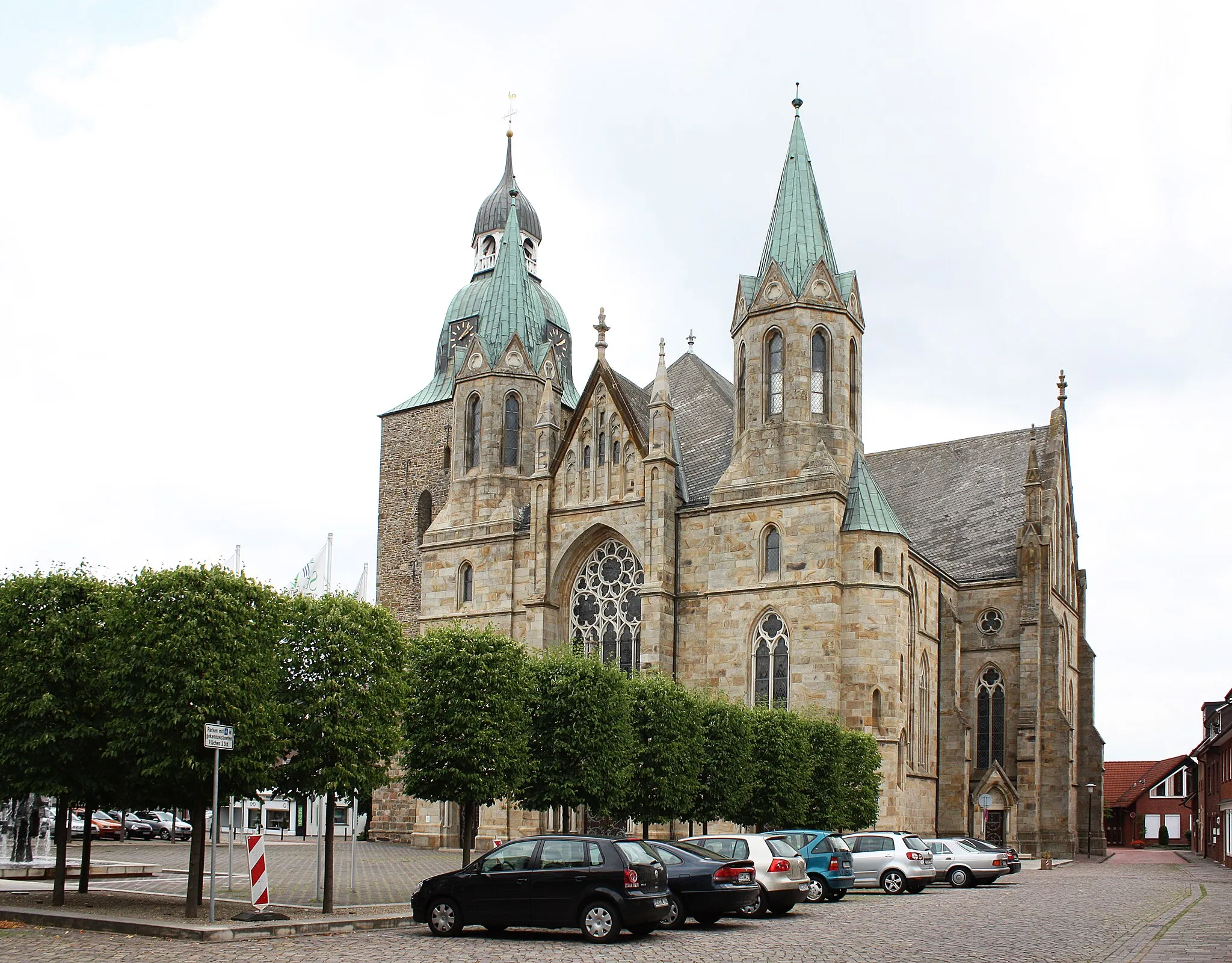 Photo showing: St. Viktor Kirche in Damme