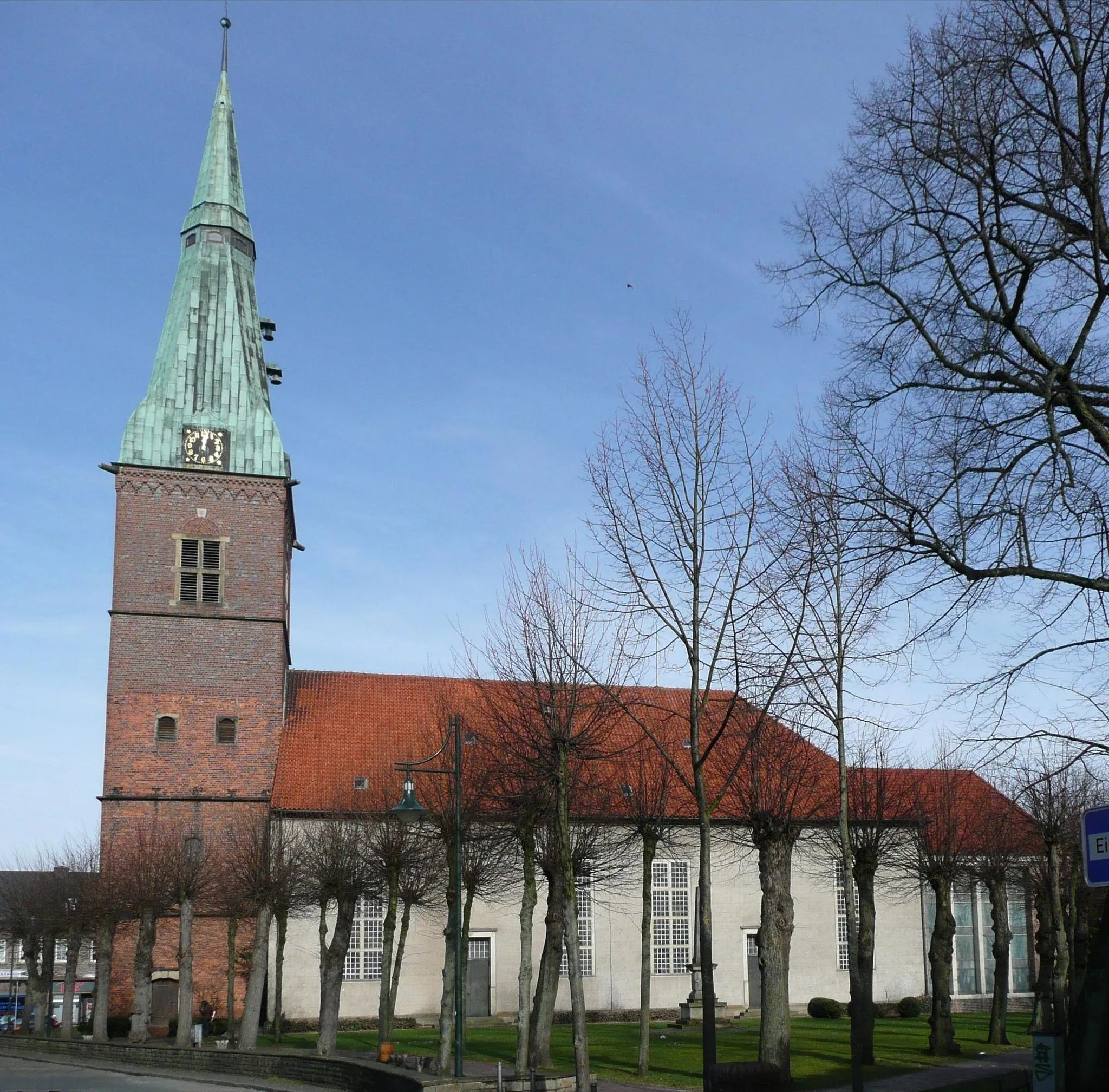 Photo showing: Evangelische Stadtkirche in Delmenhorst