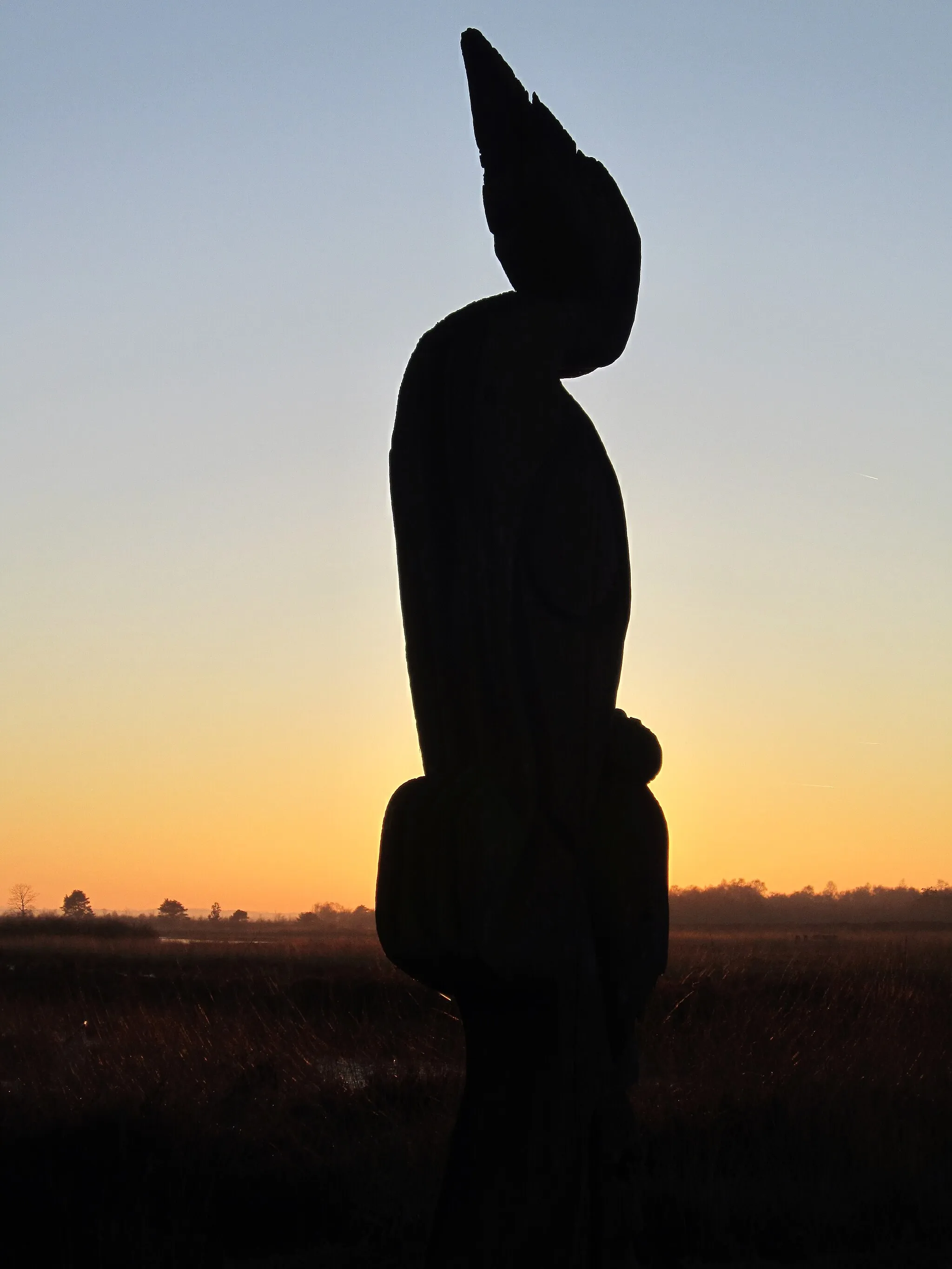 Photo showing: Holzskulptur "Kormoran" von Uwe Oswald beim "Haus im Moor" im Goldenstedter Moor