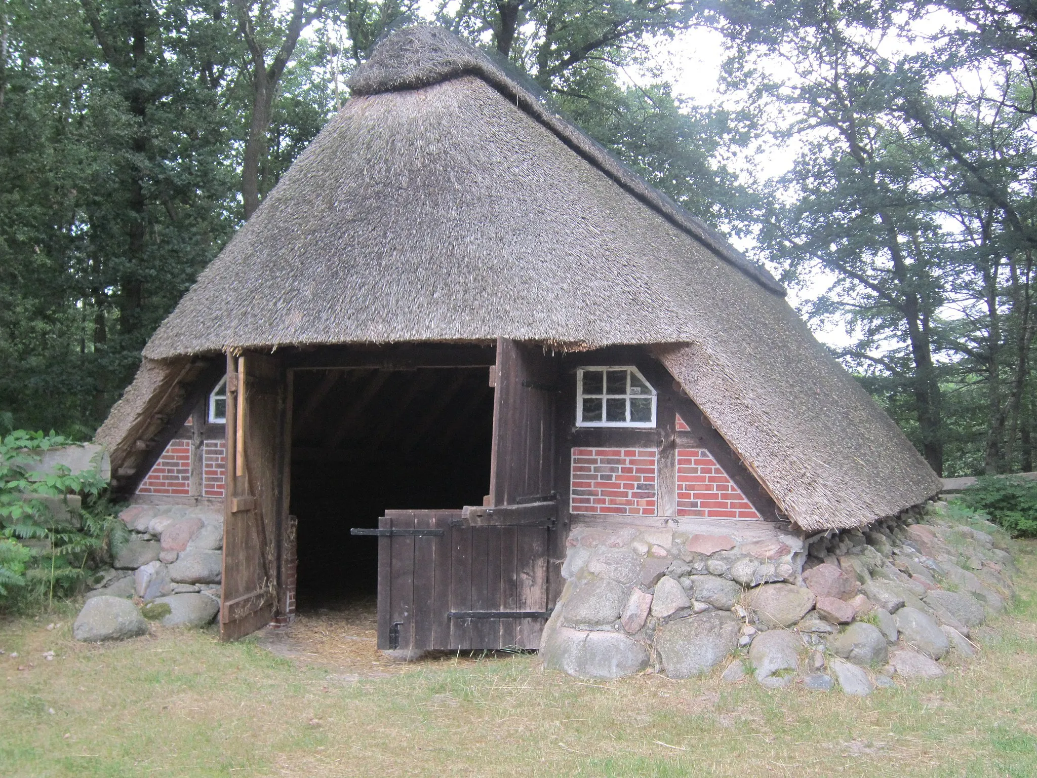 Photo showing: Sheep pen Lethe-Heide near Bissel (Großenkneten, Lower Saxony)