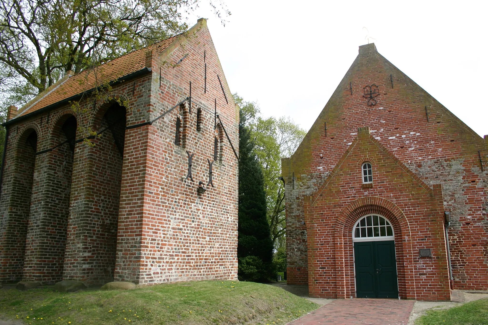 Photo showing: Historic Mary's Church in Holtland, district of Leer, East Frisia, Germany