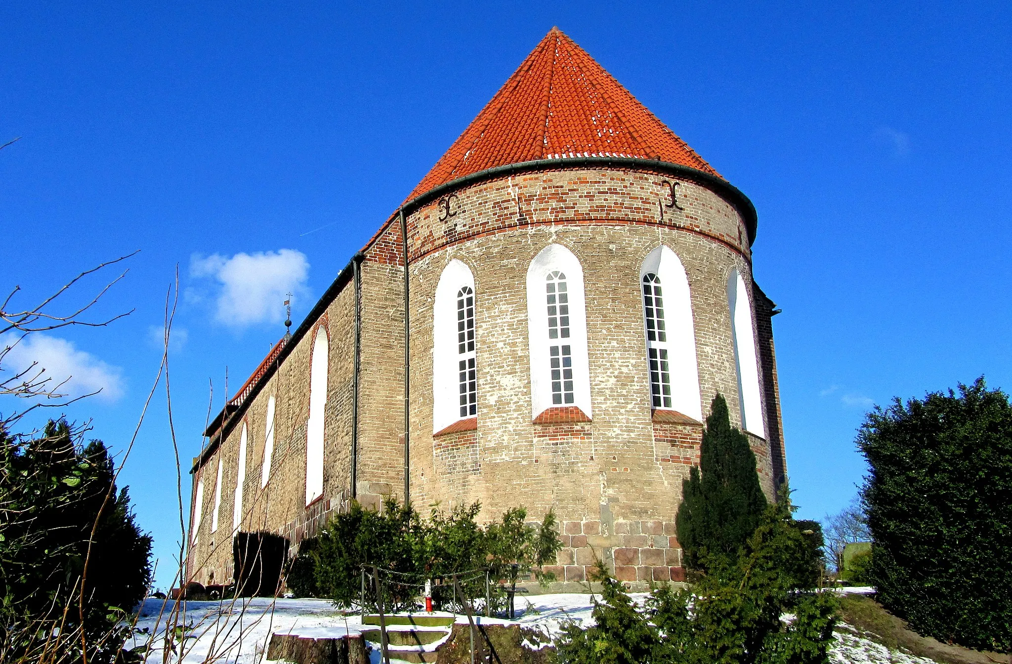 Photo showing: Chor der St.-Stephanus-Kirche in Schortens, Niedersachsen, Deutschland
