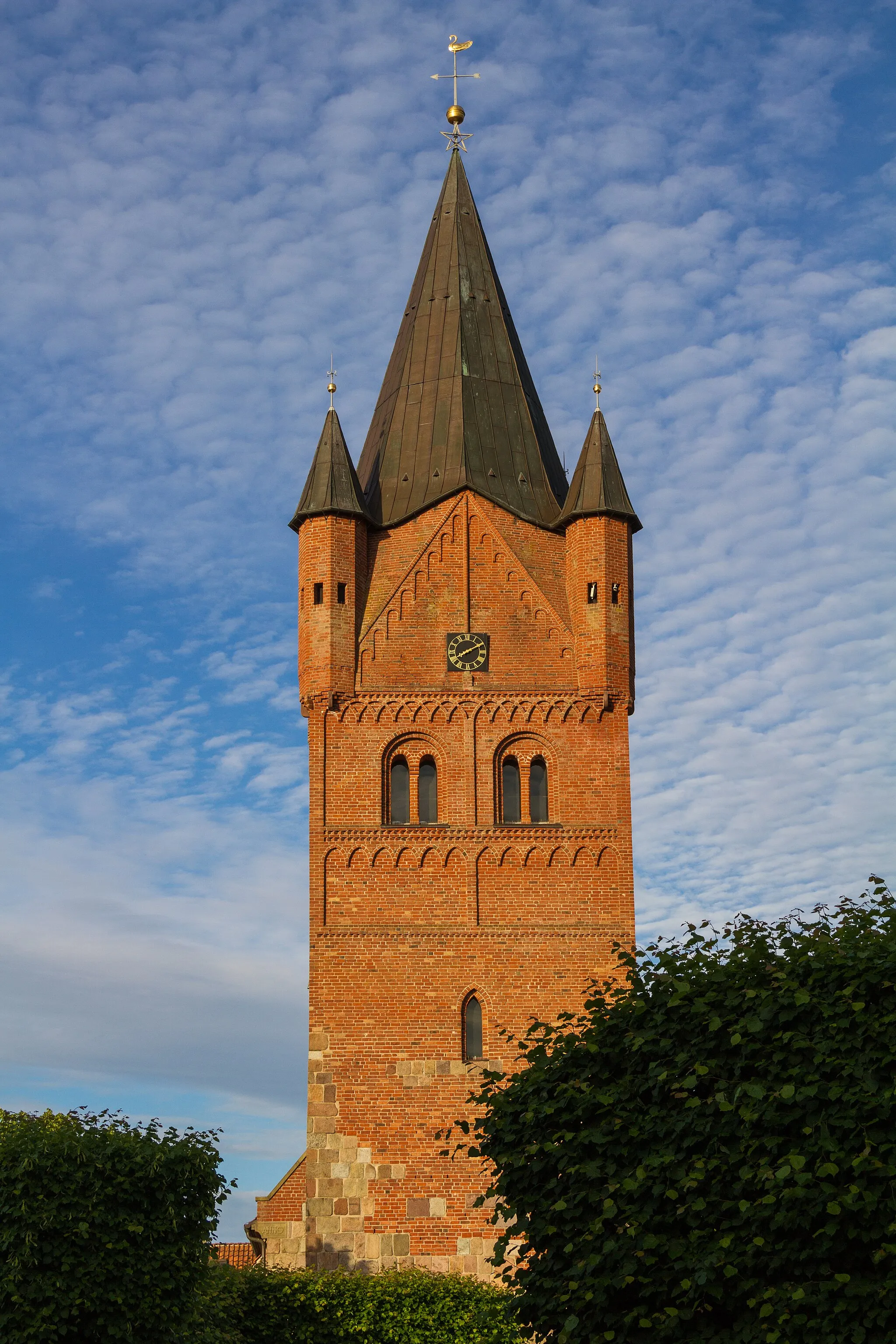 Photo showing: Turm der St.-Petri-Kirche in Westerstede