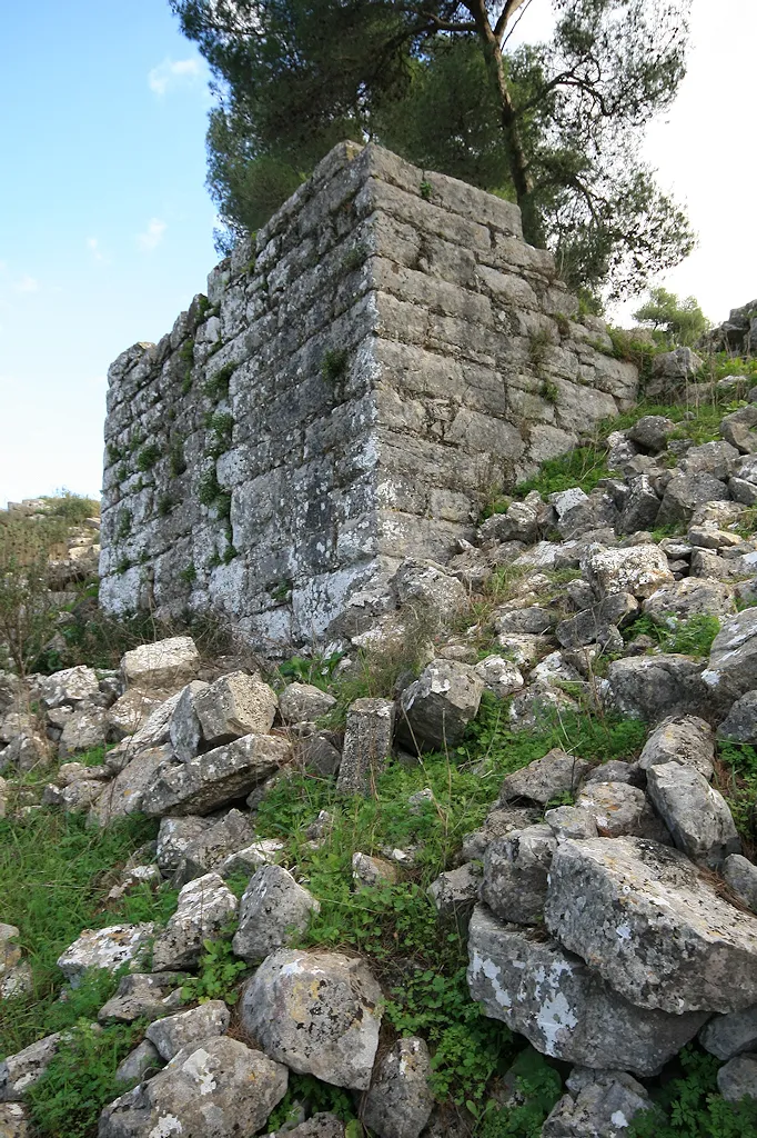 Photo showing: Αρχαία Λιμναία, δυτική πλευρά
