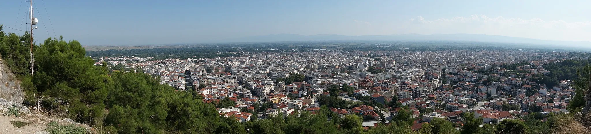 Photo showing: à Serres.